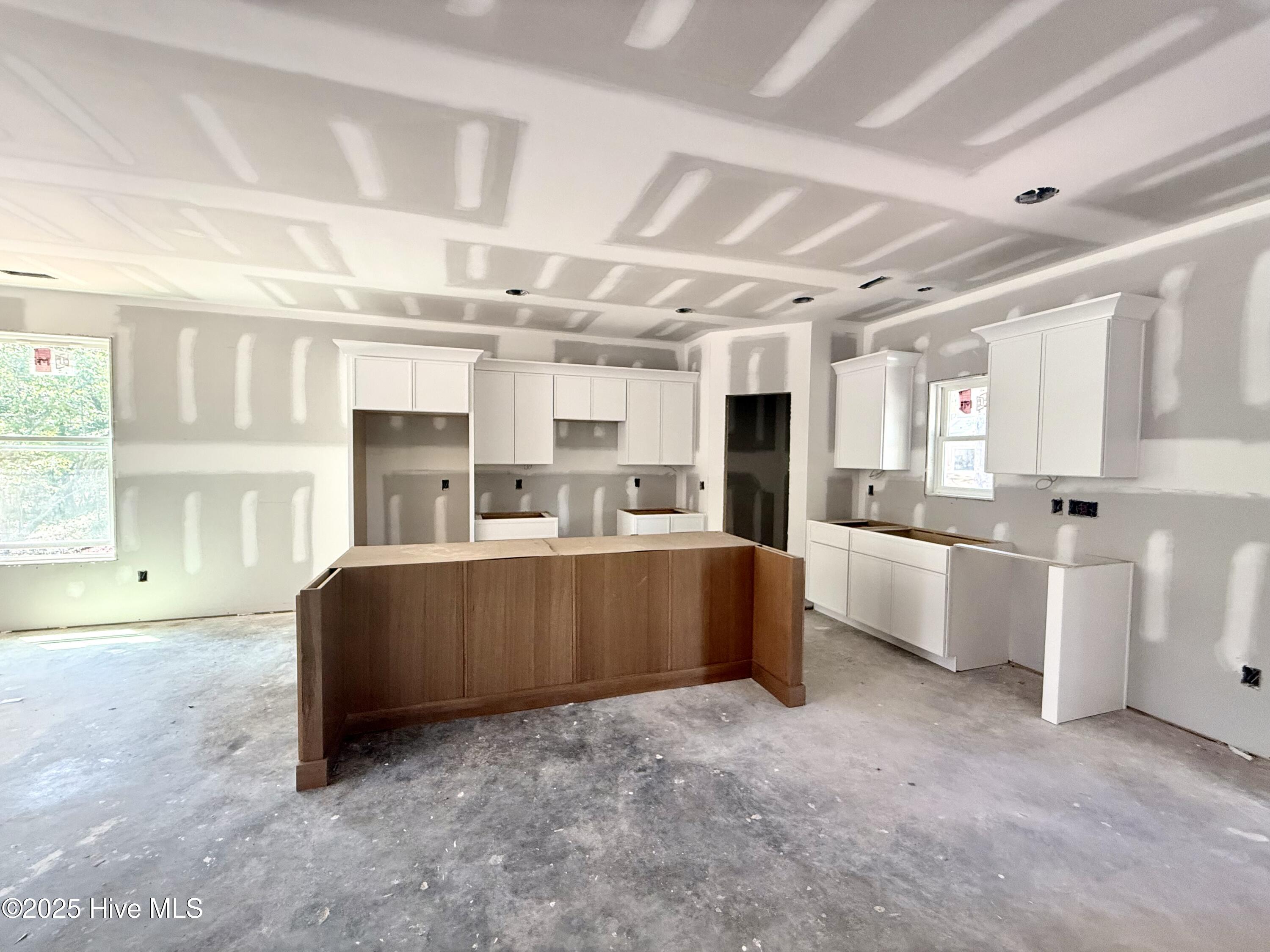 Homes for sale in West End, NC | 101 Douglas Dr, West End, NC 27376 | MLS# 100503246