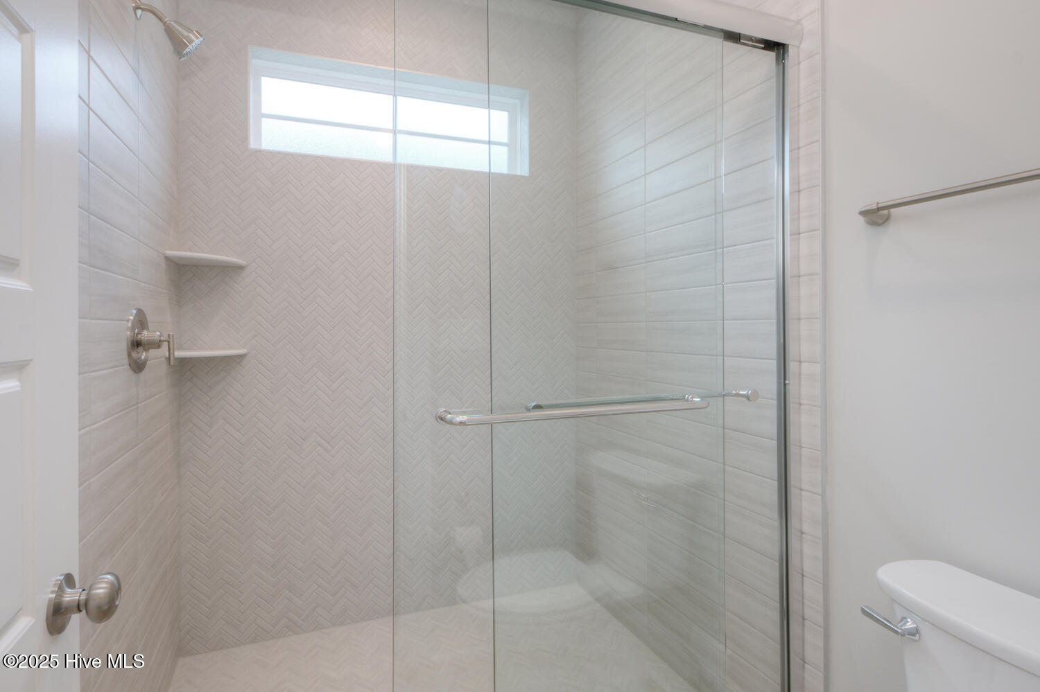 100502885 | Photo 20