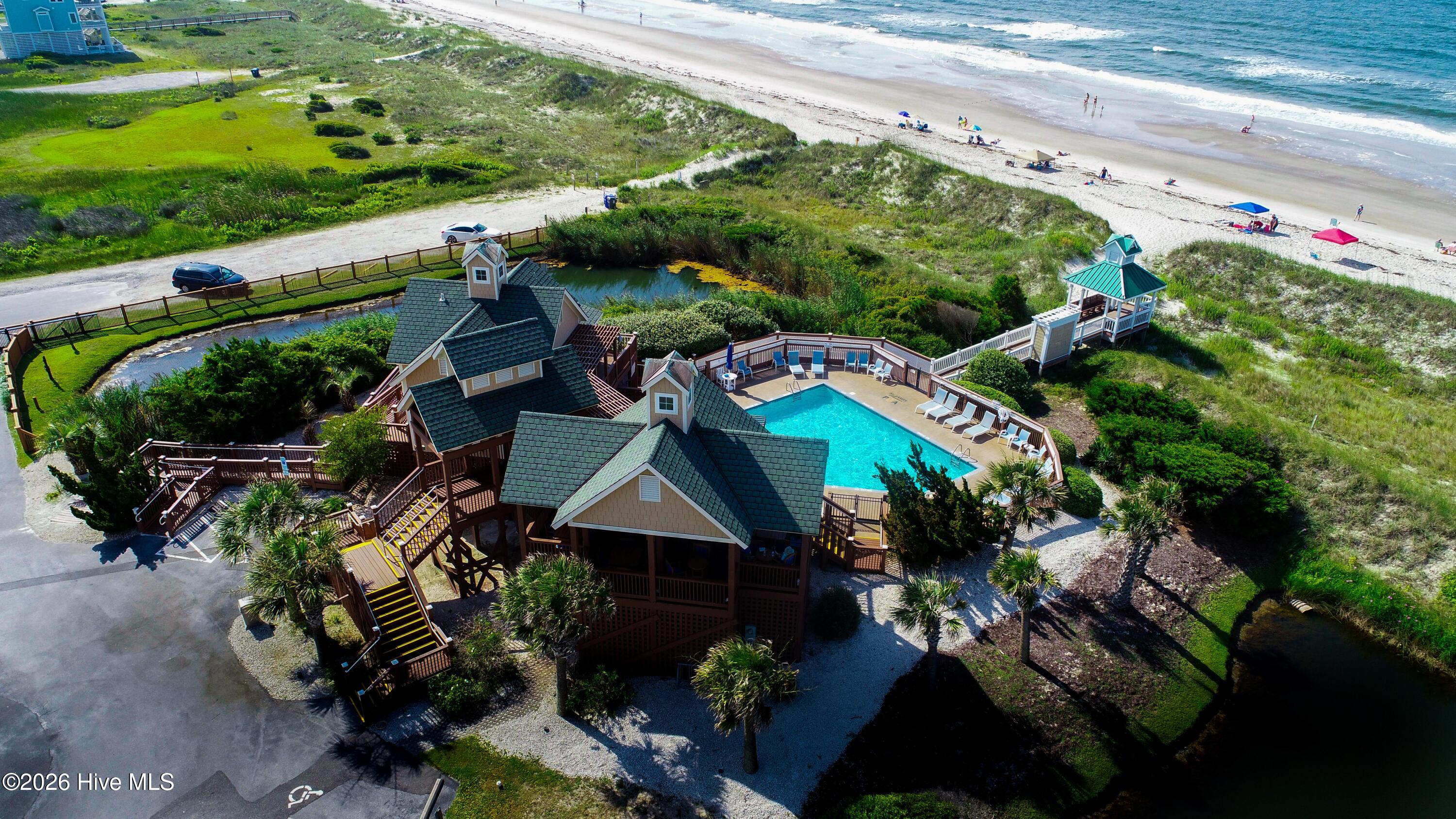 100554539 | Photo 56