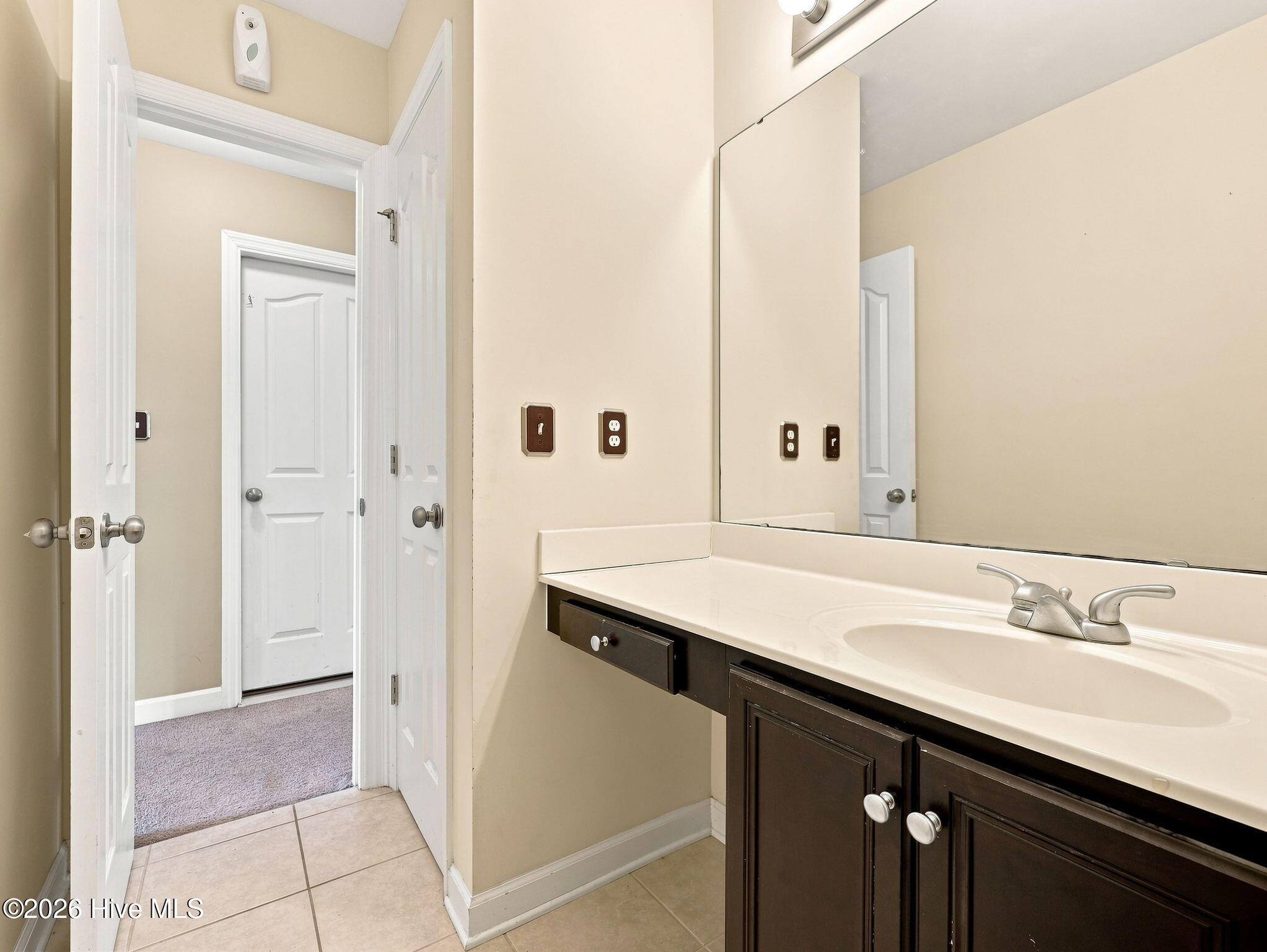 302 Squire Court,Maple Hill