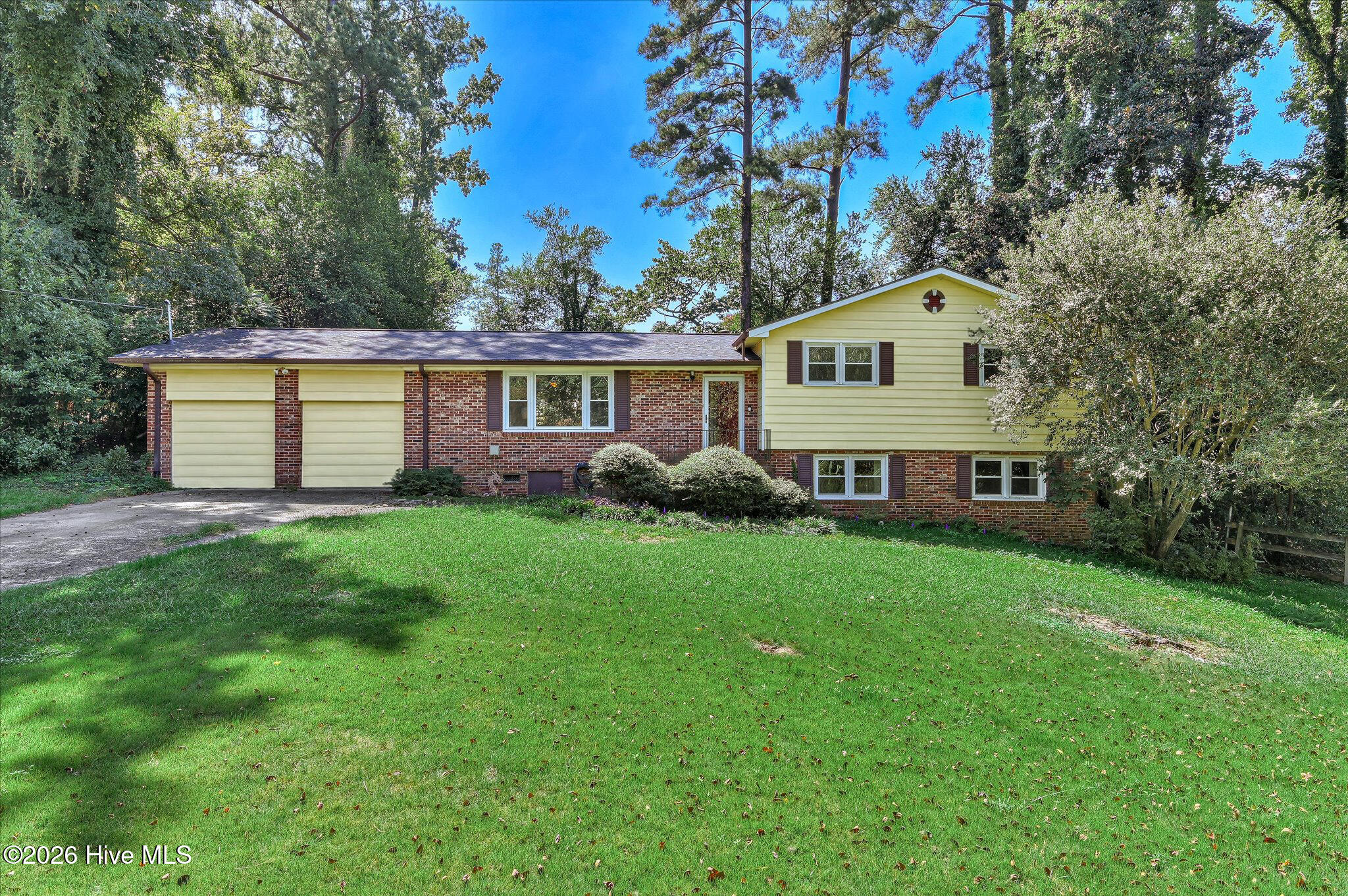 Photo 1 of Single family home for sale at 809 Hammond Dr, North Augusta, SC 29841 | MLS# 100606564 | Listing updated on 2026-10-05