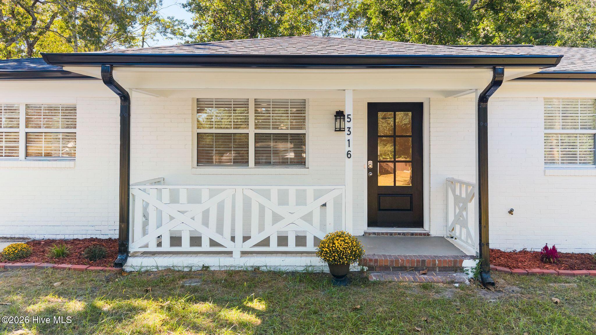 Listing photograph for 5316 Gerome Place, Wilmington, NC 28412