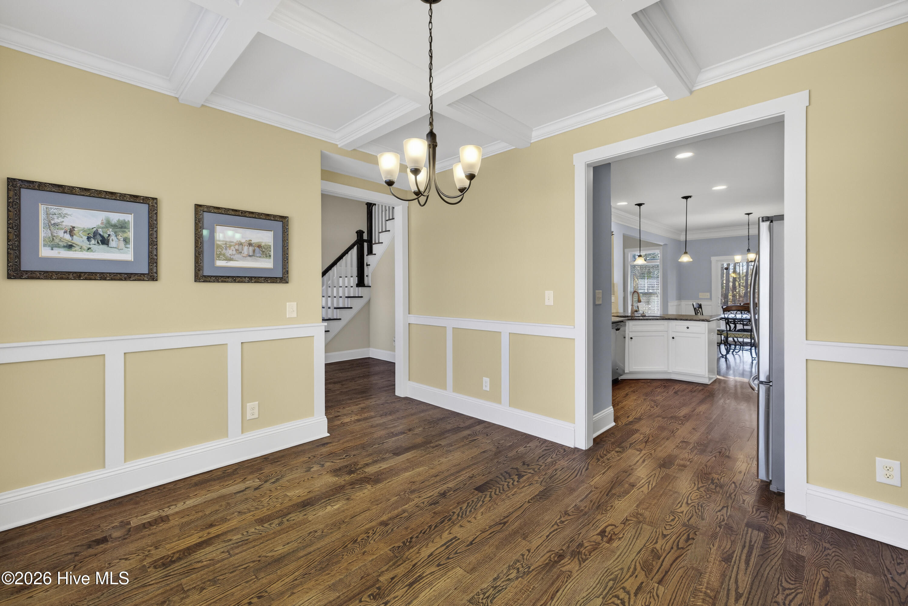 100555672 | Photo 19