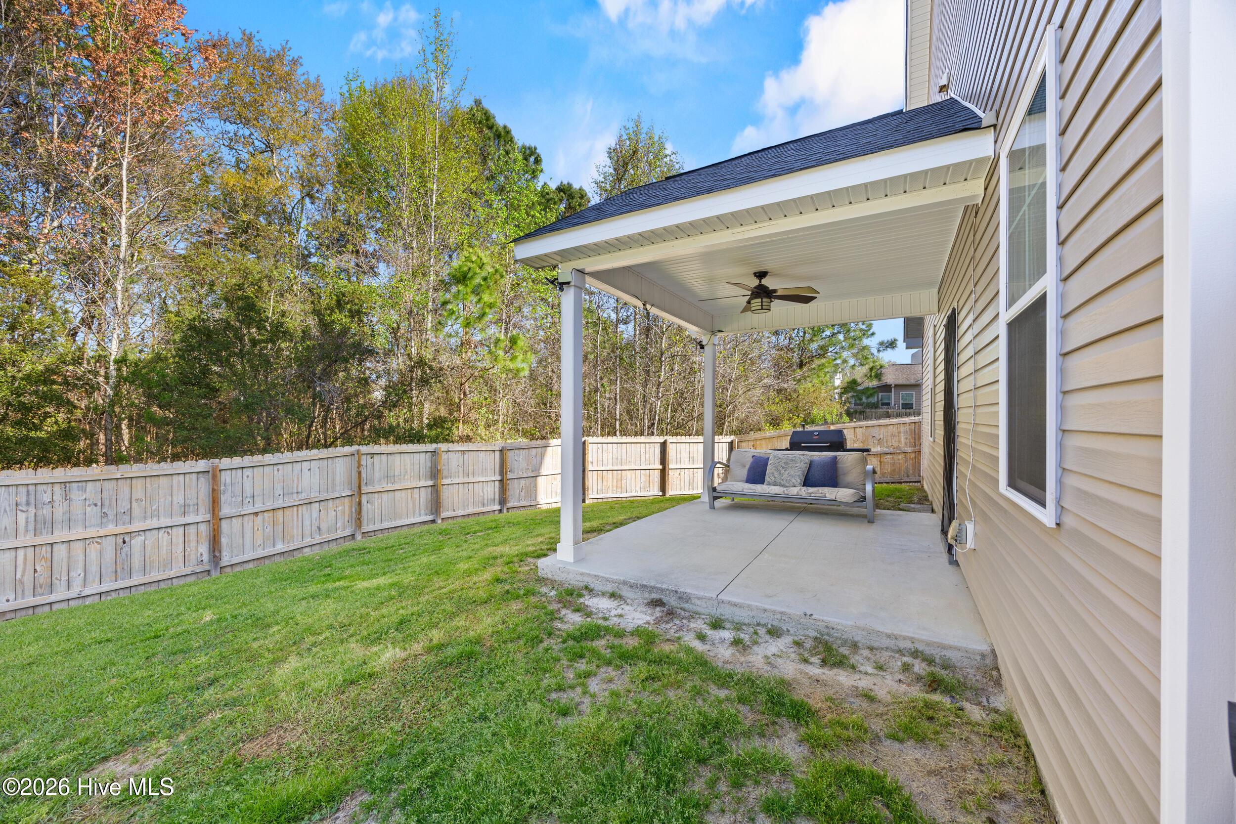 100566165 | Photo 32