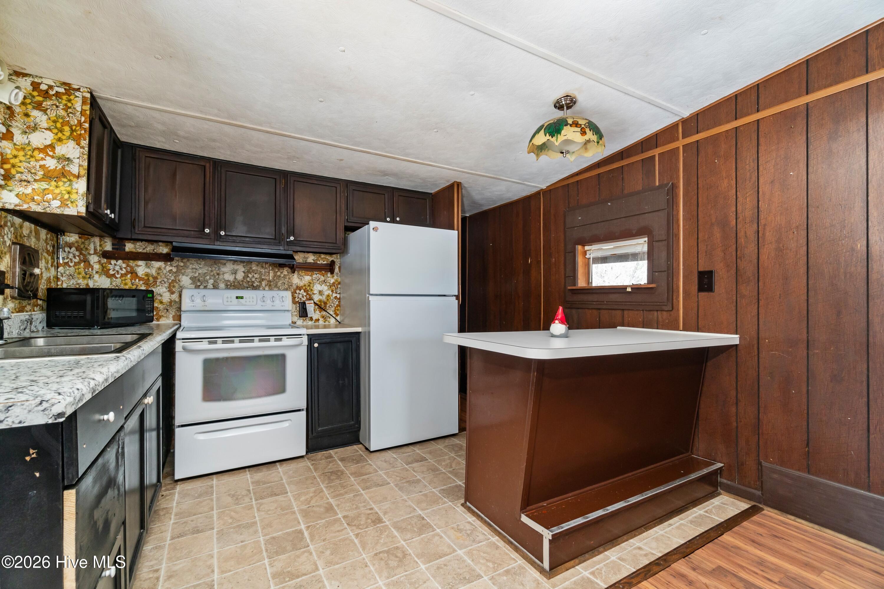 102 N Dawn Street,Merritt