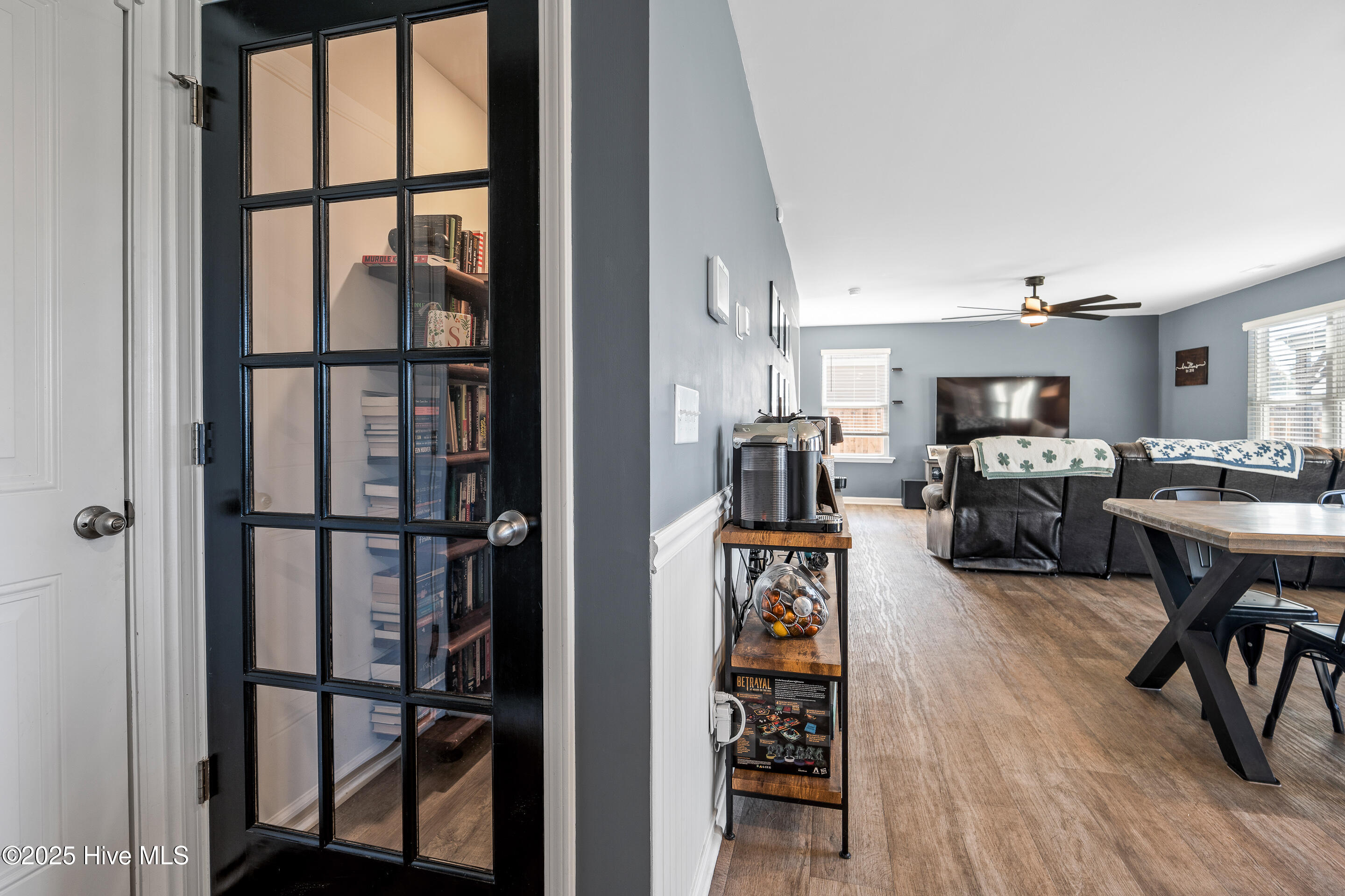 100539247 | Photo 14