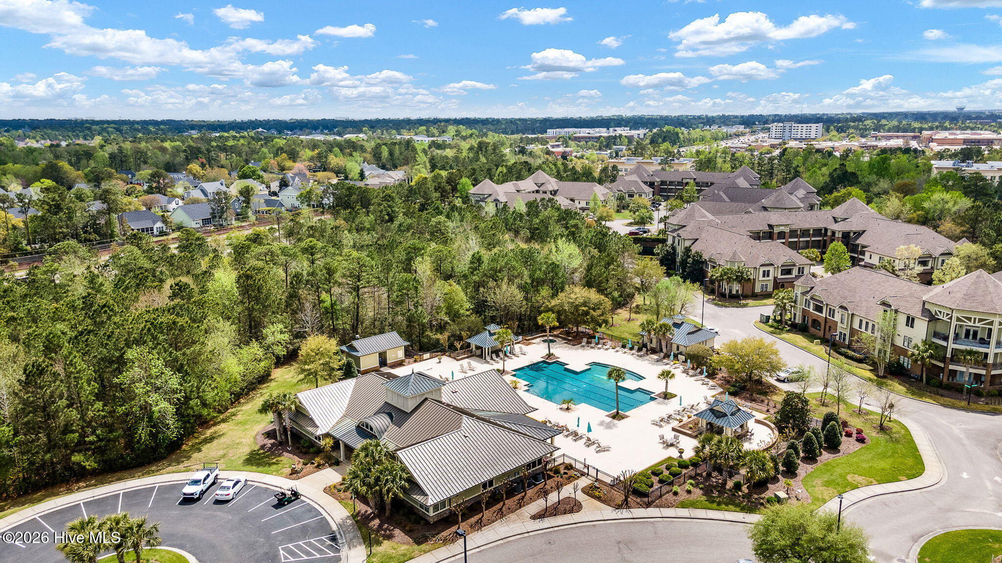 100557806 | Photo 59