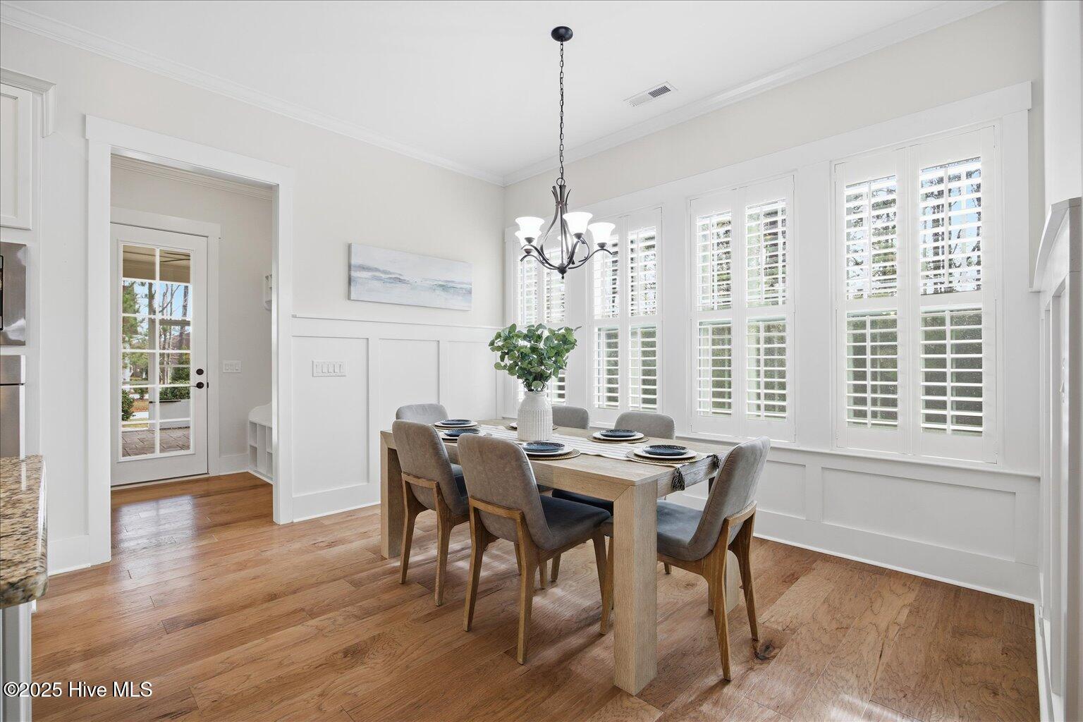 100536924 | Photo 19