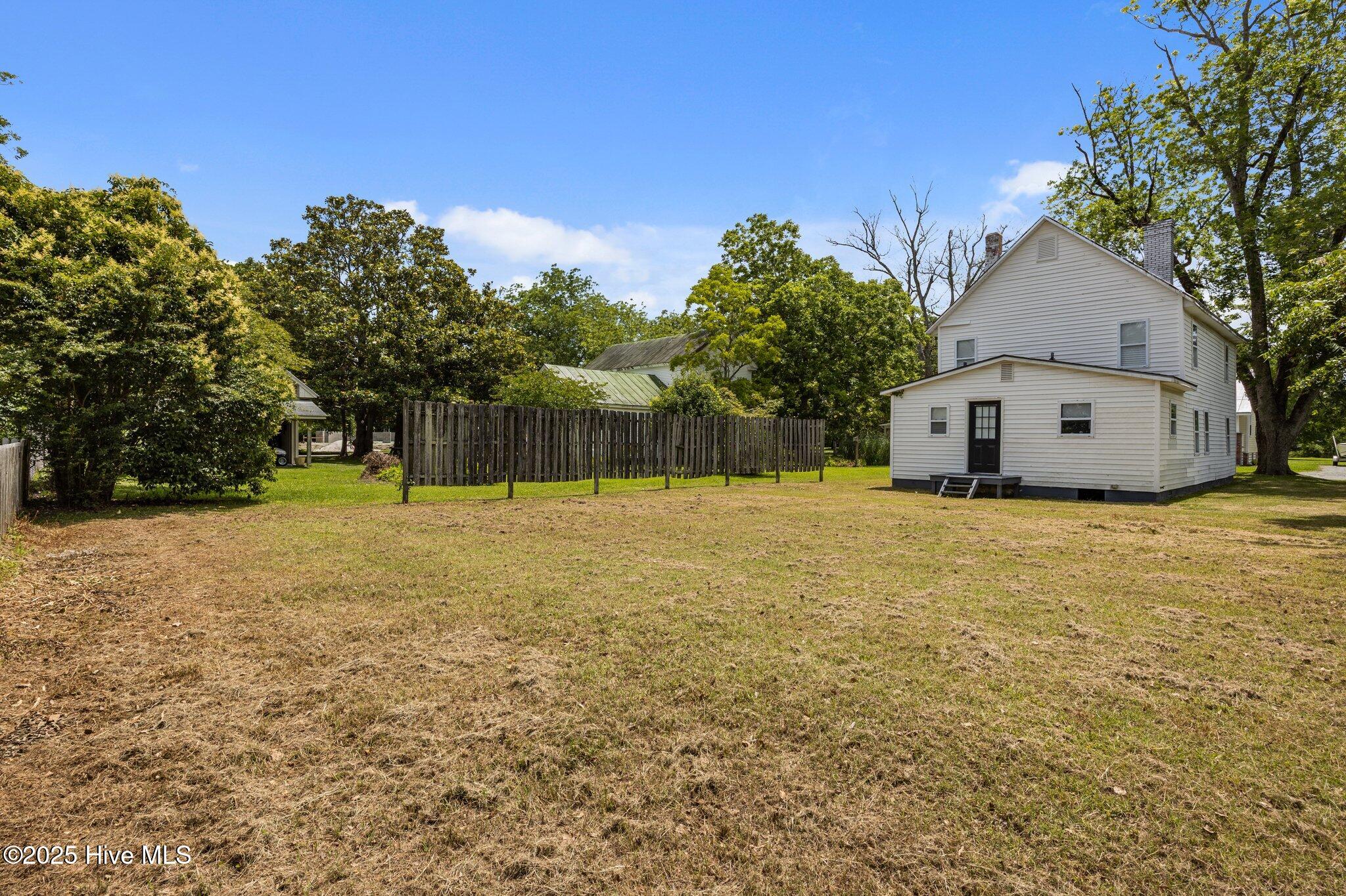 509 Academy Street, Oriental, NC, 28571