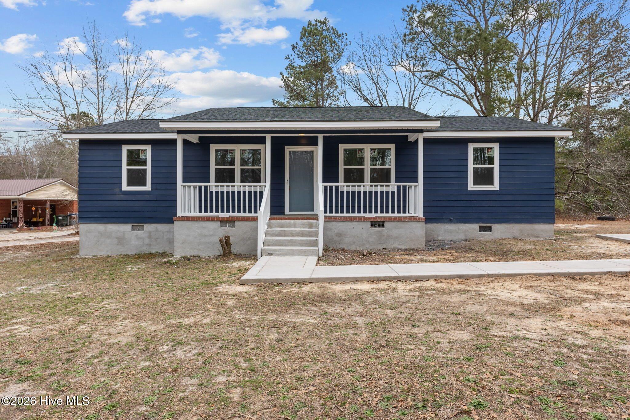 Homes for sale in Elizabethtown, NC | 2557 Martin Luther King Dr, Elizabethtown, NC 28337 | MLS# 100556835