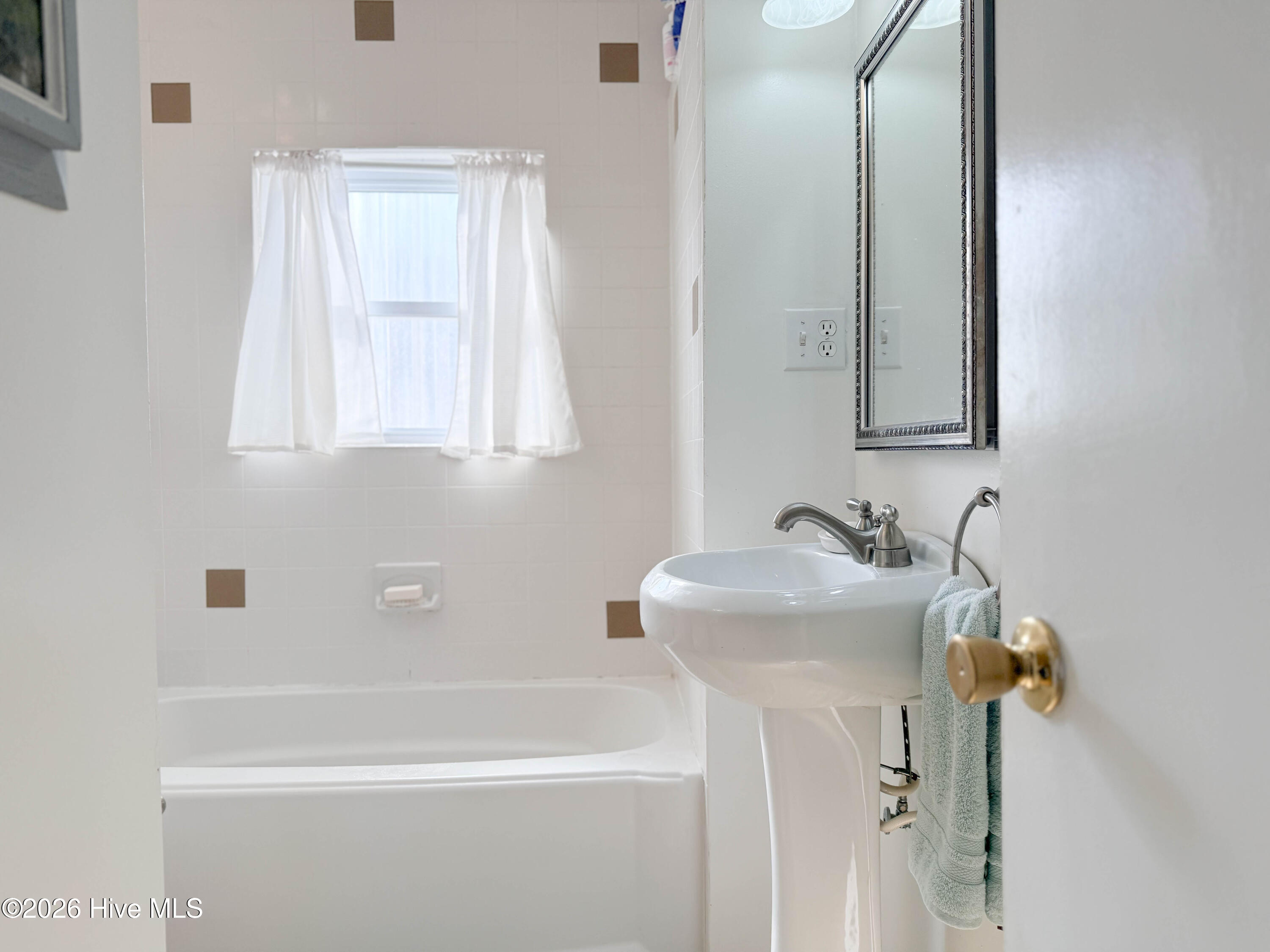 100556451 | Photo 24