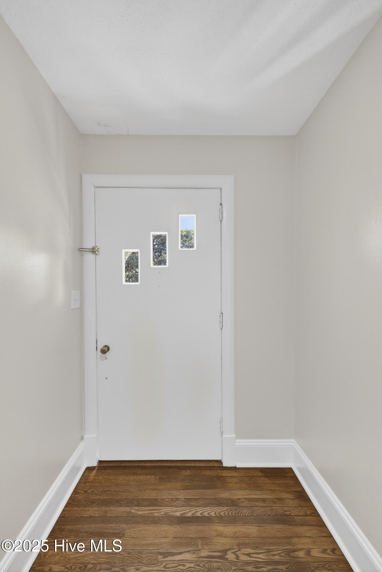 100567481 | Photo 10