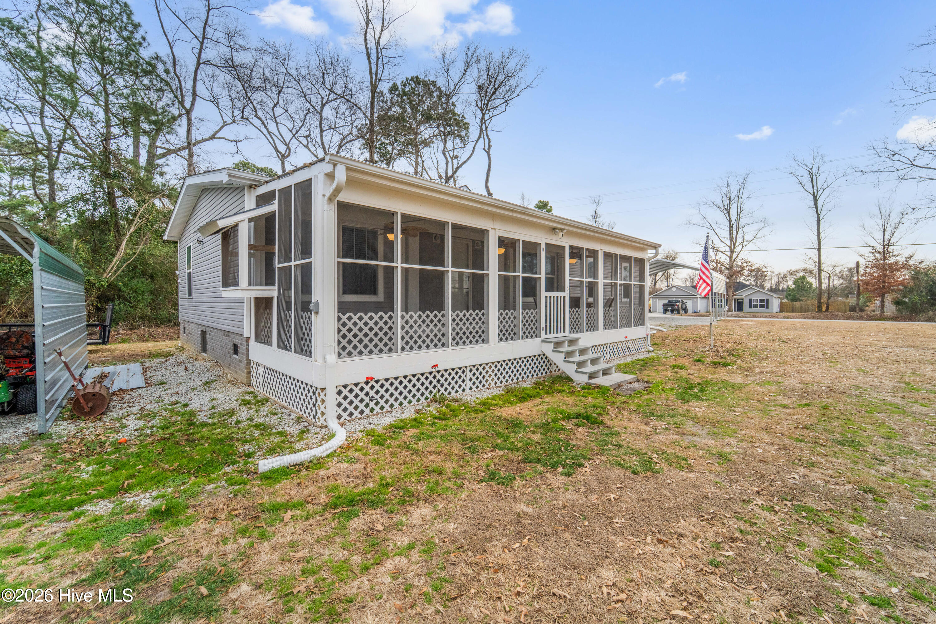 100547365 | Photo 41