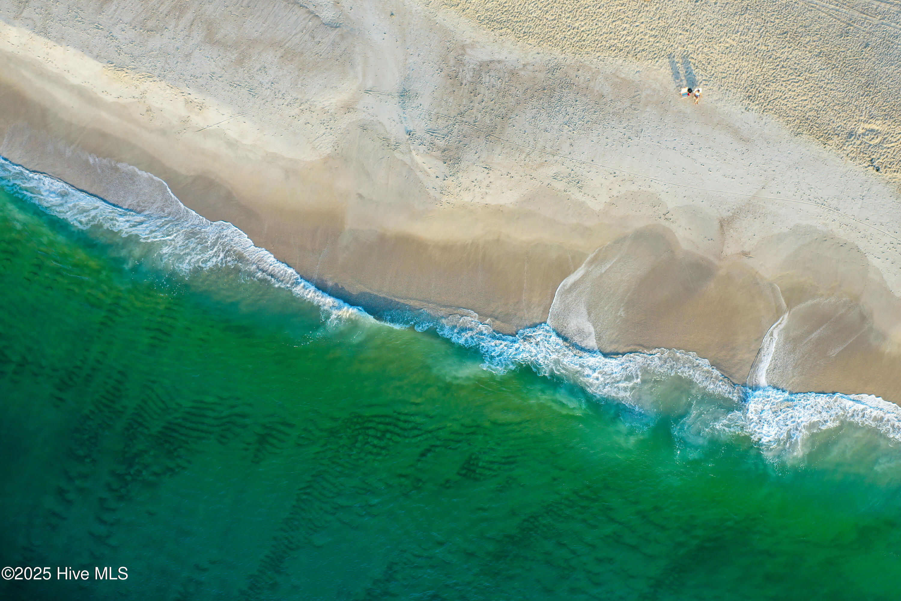 100494864 | Photo 28