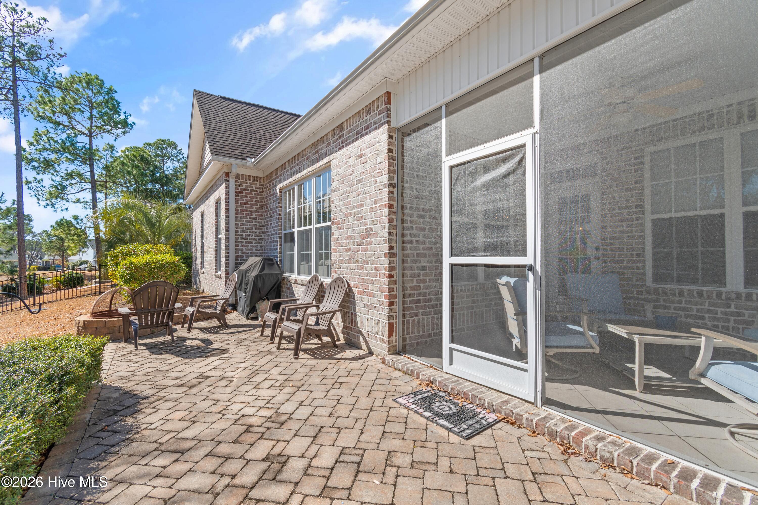 100554573 | Photo 25