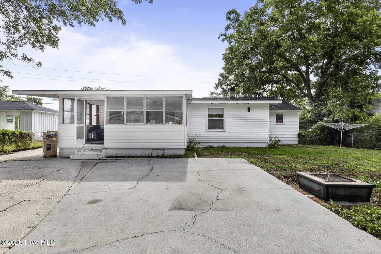 100512287 | Photo 29