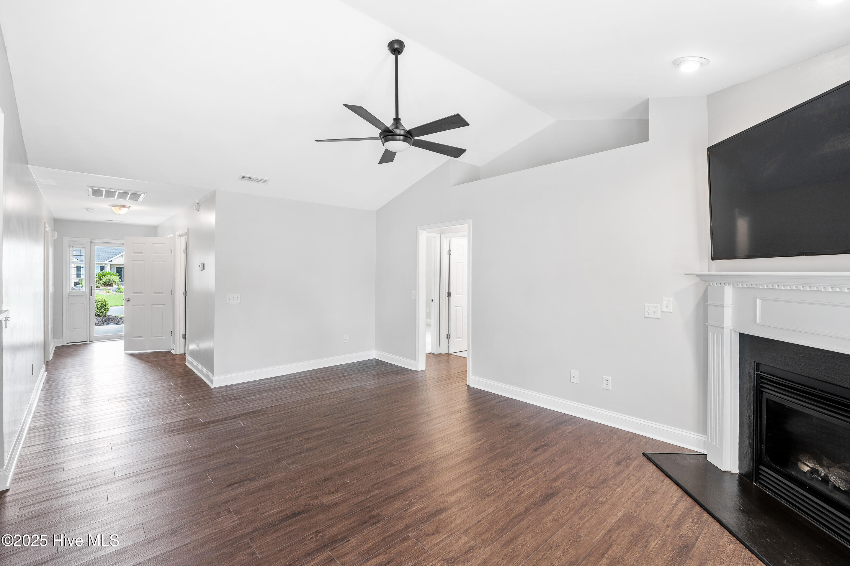 4353 Frying Pan MLS-7