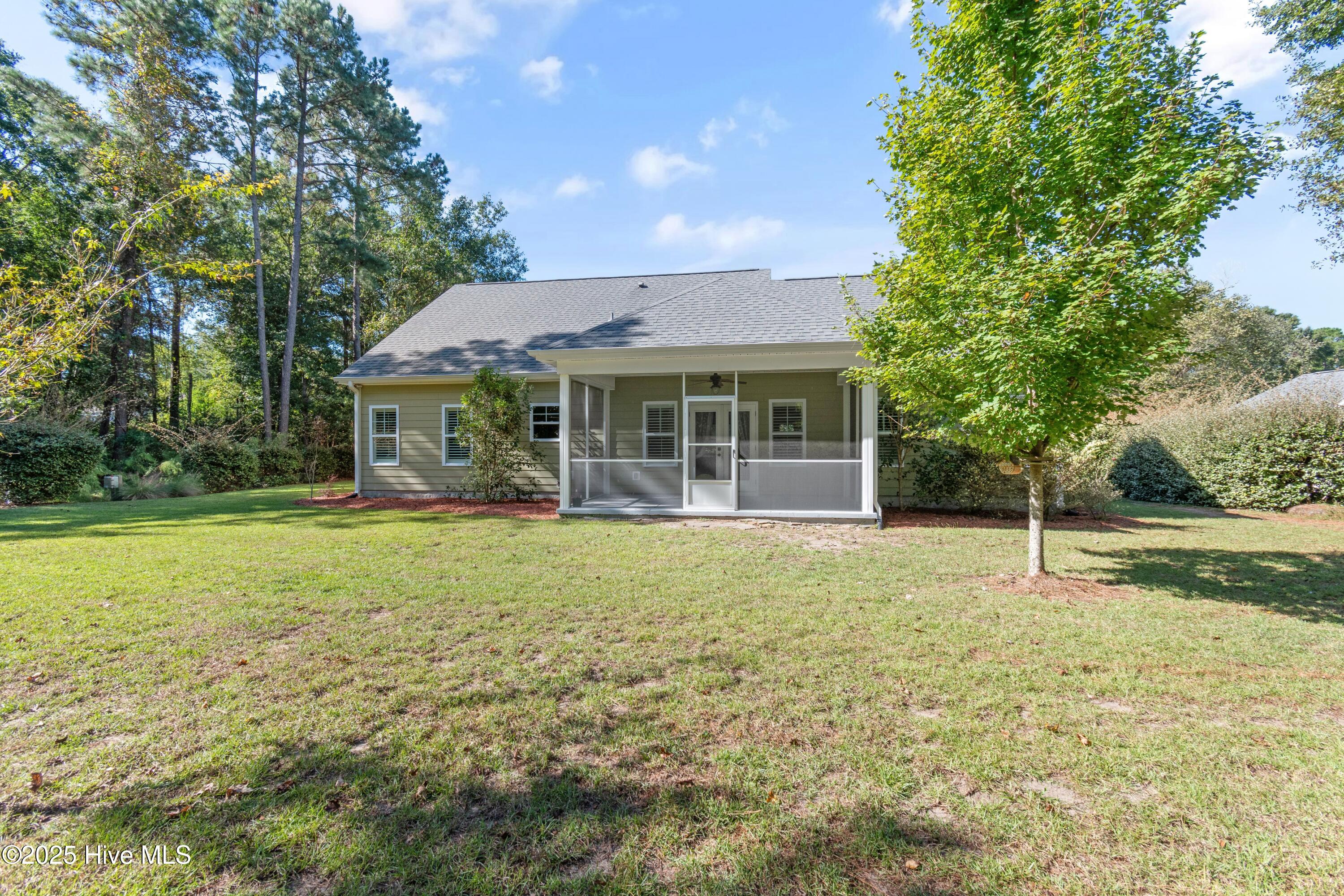 100534757 | Photo 42