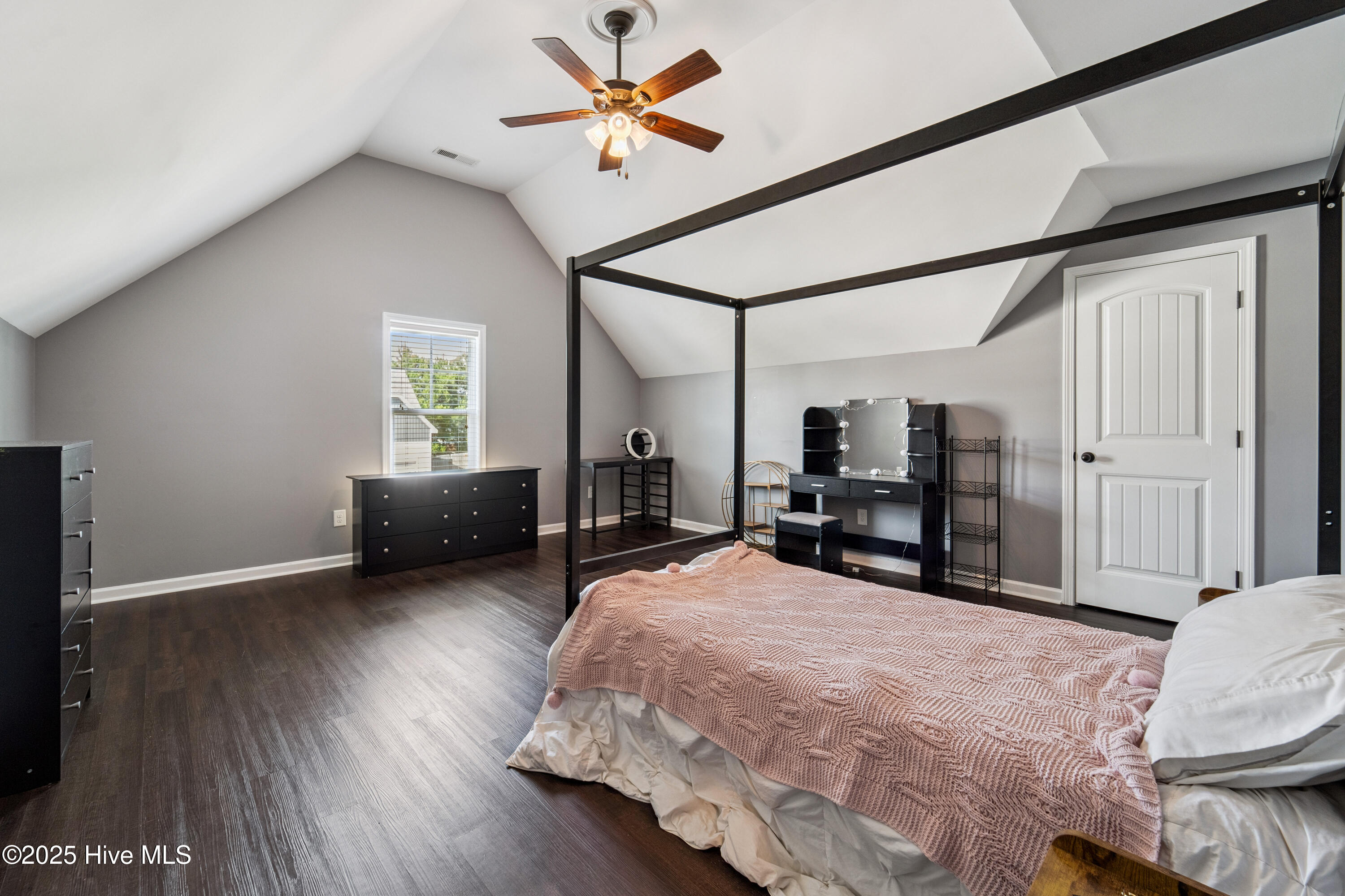 507 Walkens Woods Lane, Jacksonville, NC, 28546