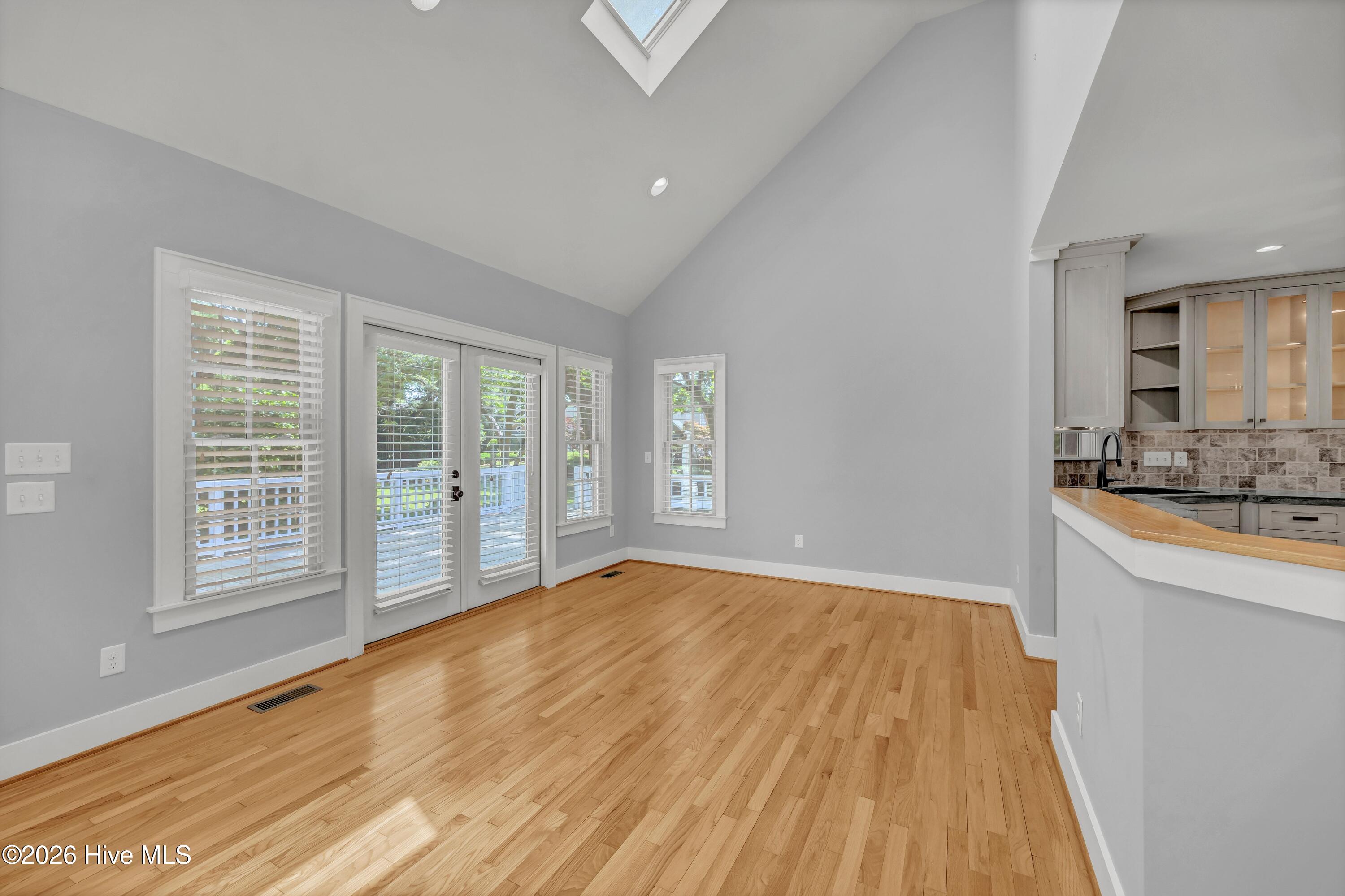 Shirley Johnson - MLS Number: 100575661