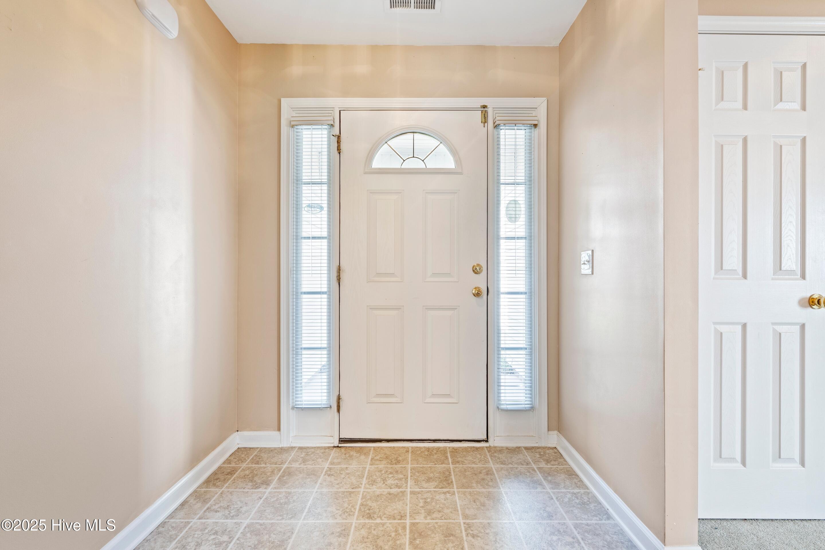 100509496 | Photo 10