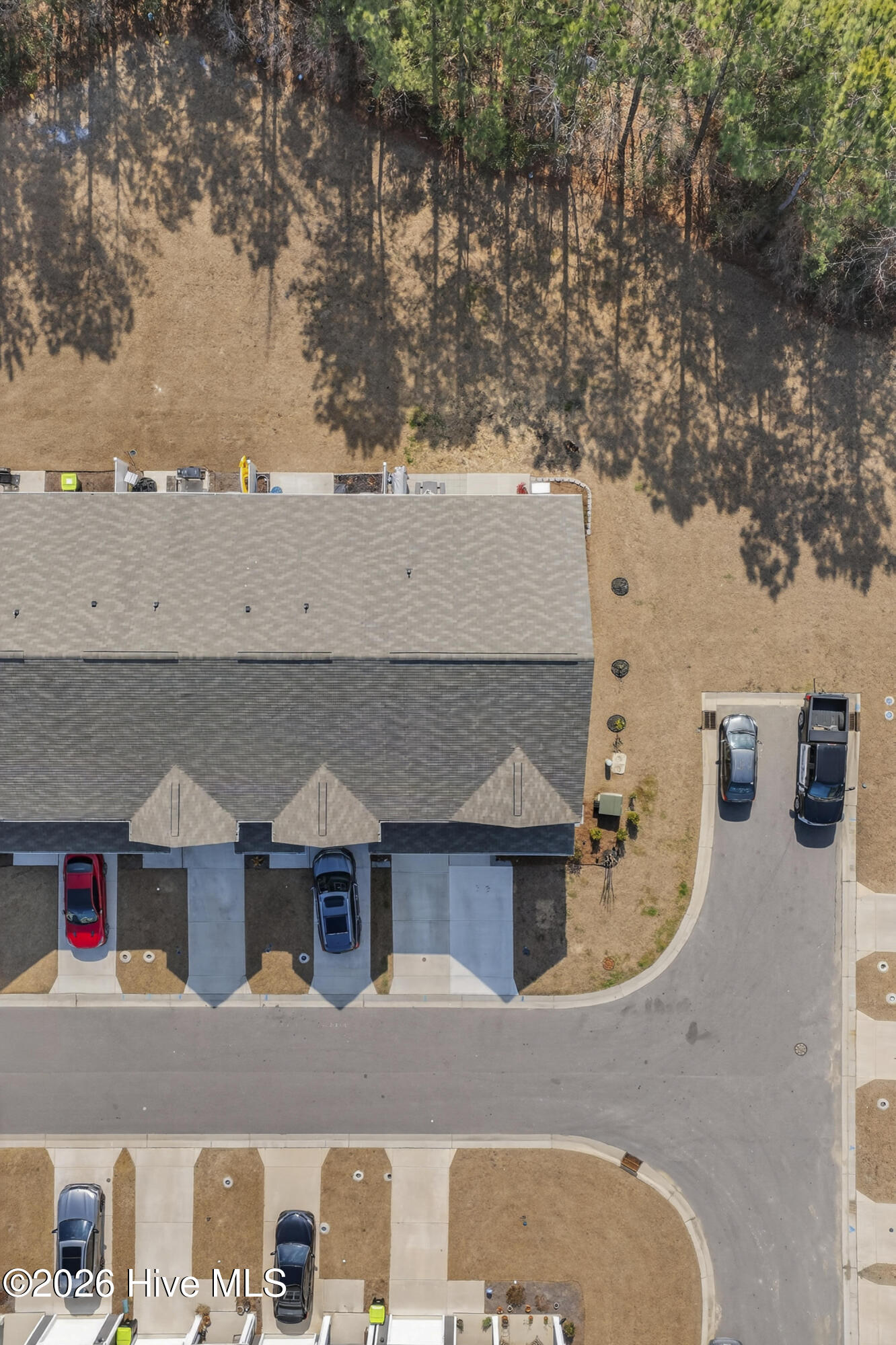 100555203 | Photo 47