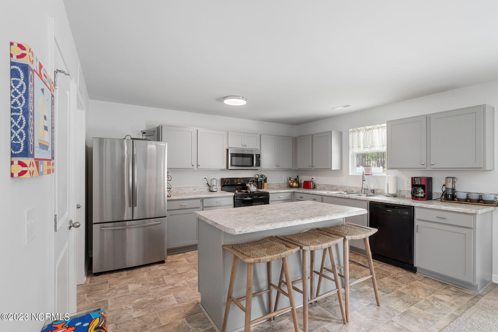 100536521 | Photo 10