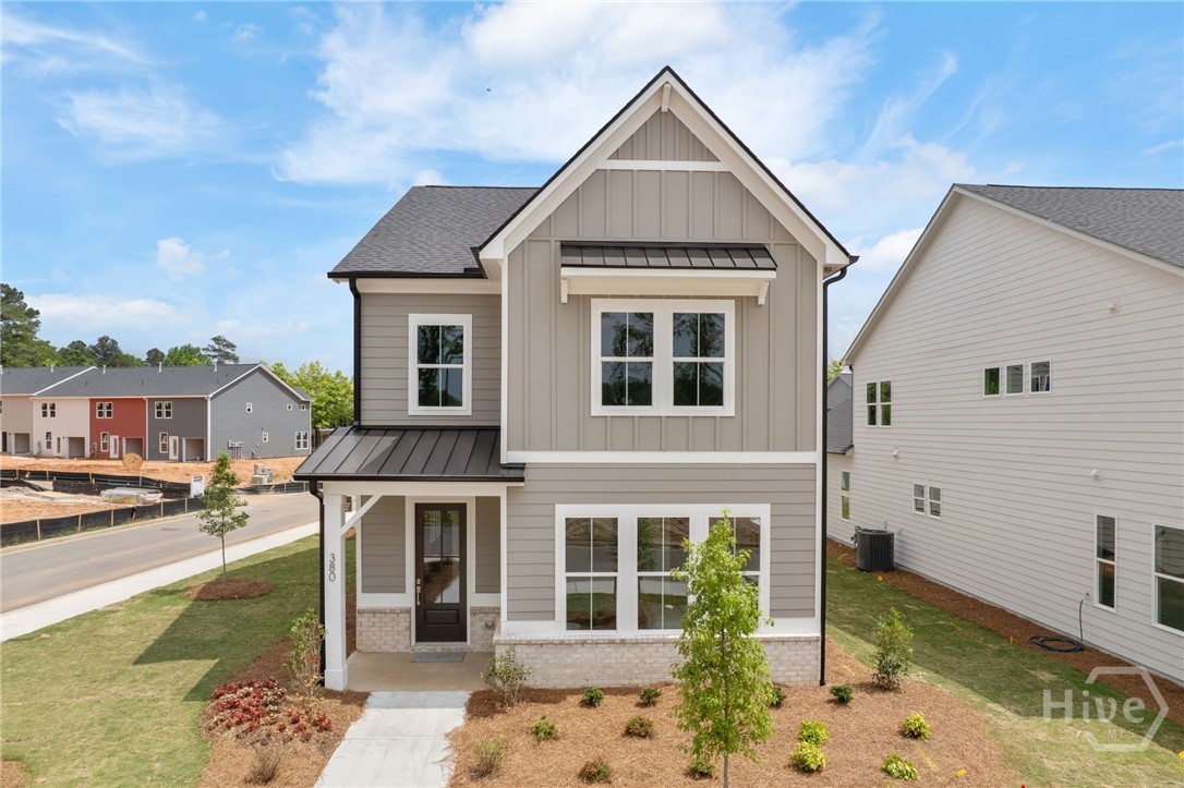 FEATURED LISTINGS