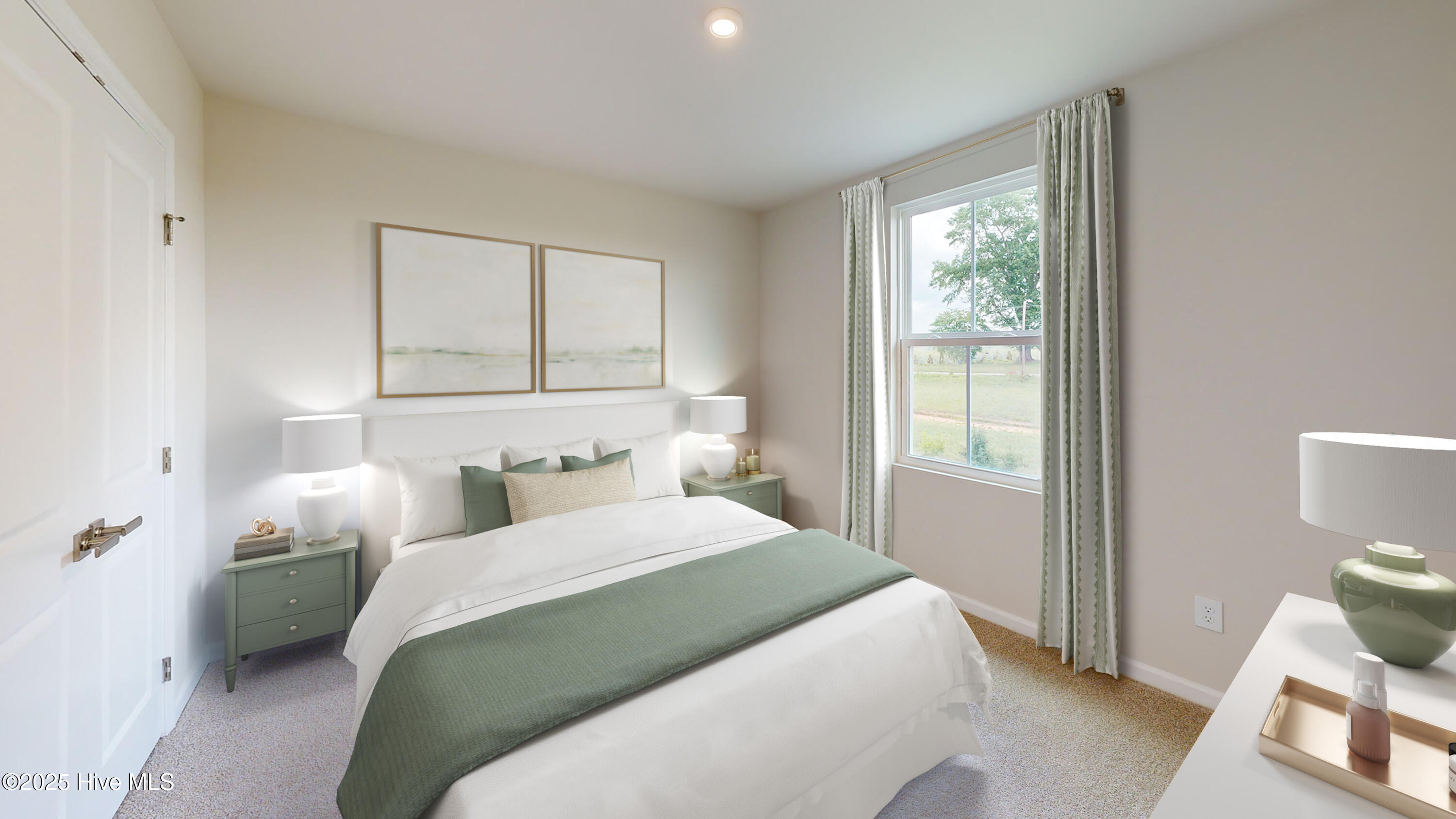 100535445 | Photo 13