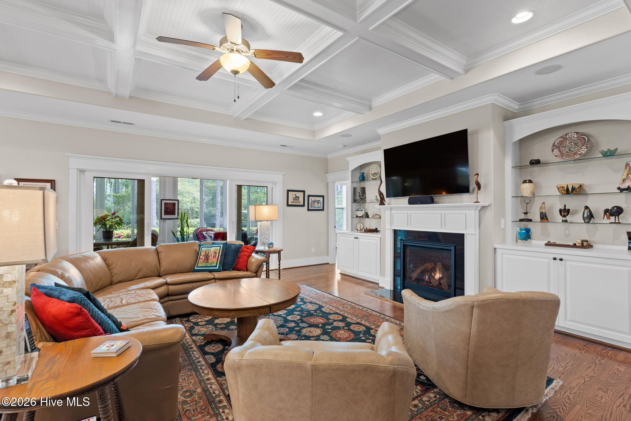 100566382 | Photo 11