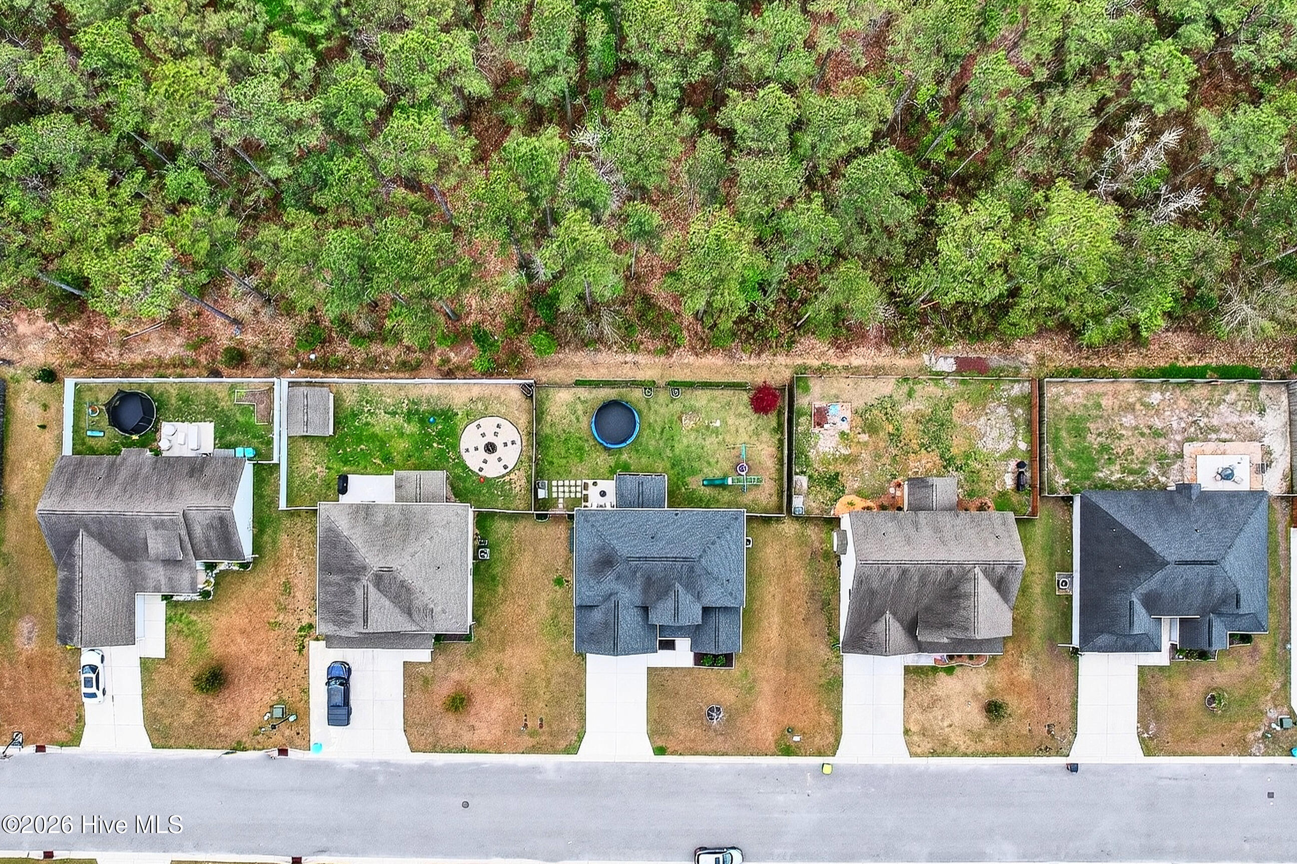 100564730 | Photo 40