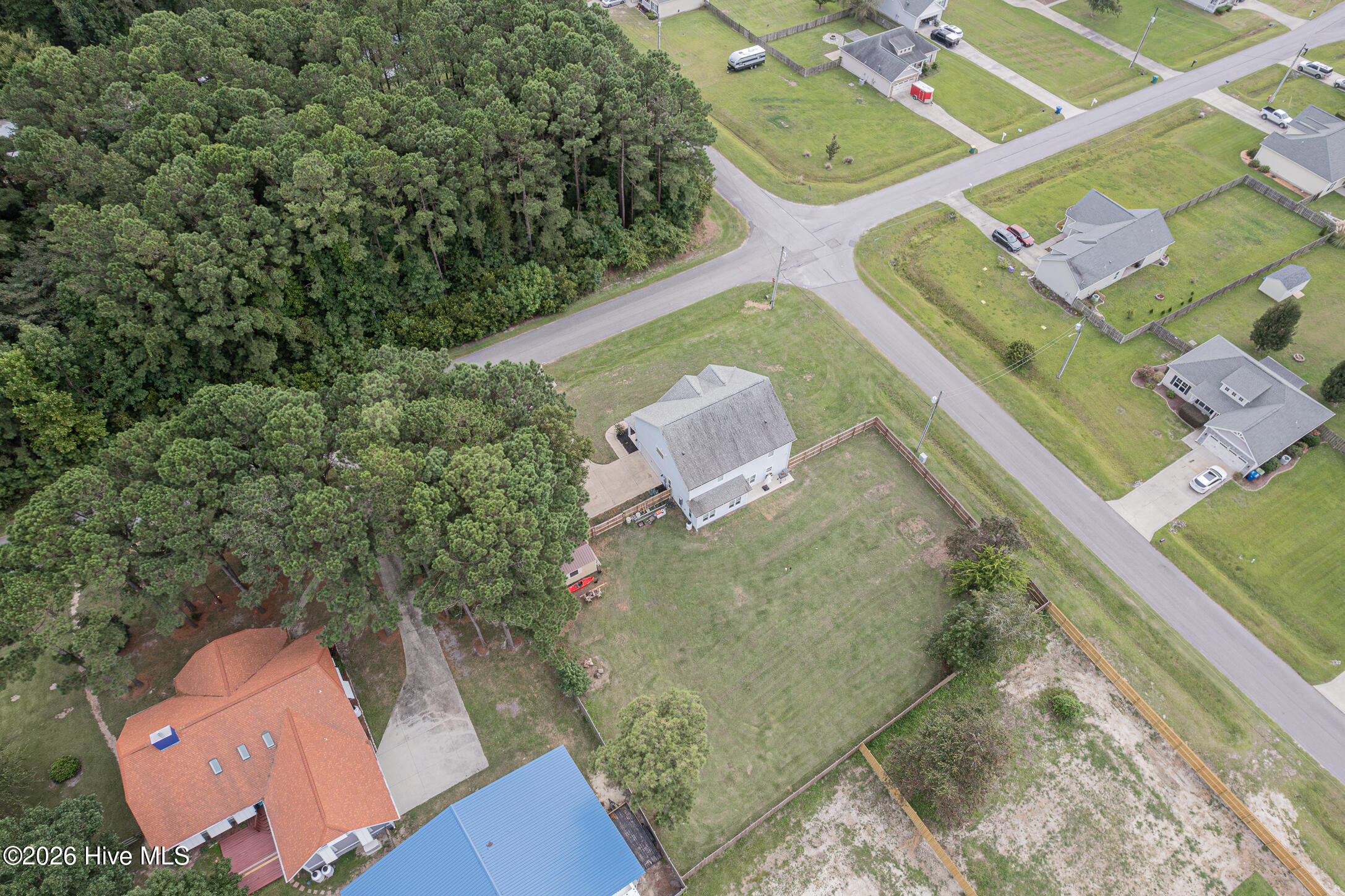 100551491 | Photo 33