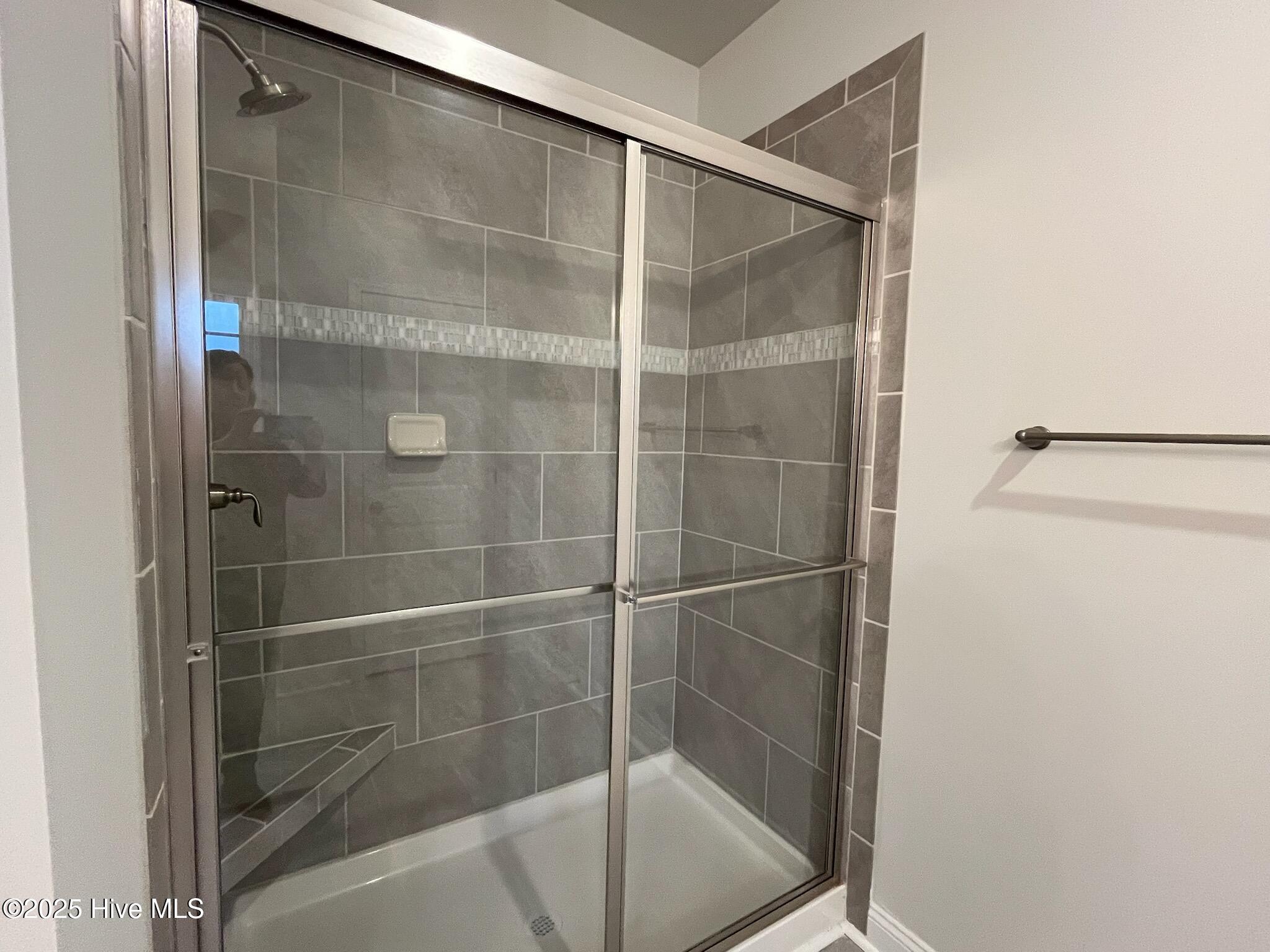 100452357 | Photo 22