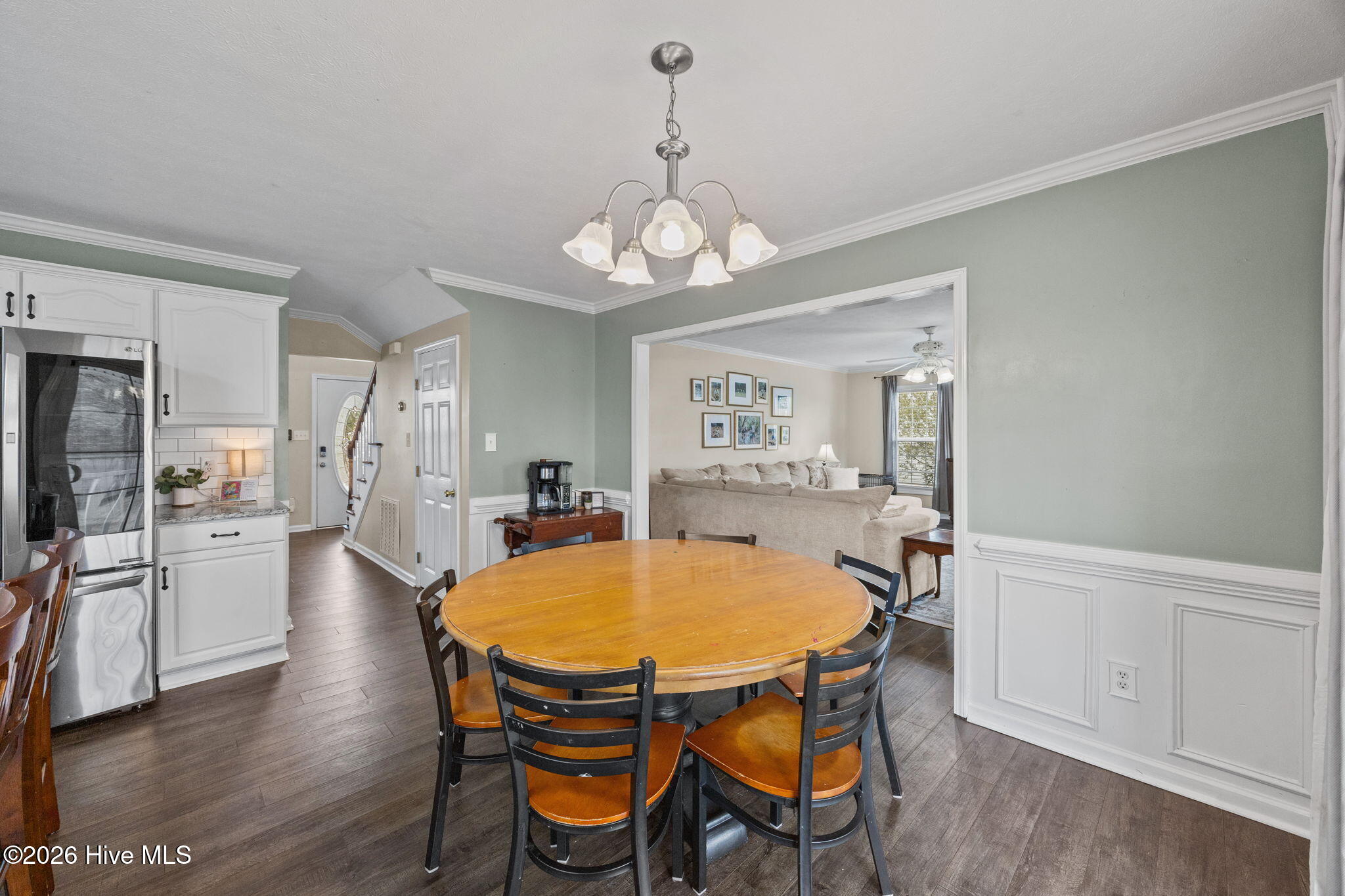 100558634 | Photo 17