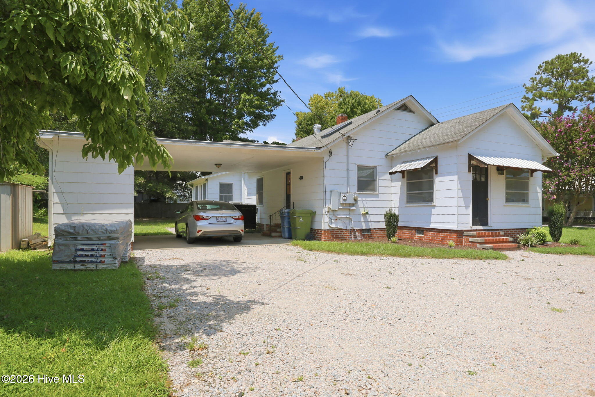 2nd image of 525 E 2nd St, Washington, NC 27889 | MLS# 100598197