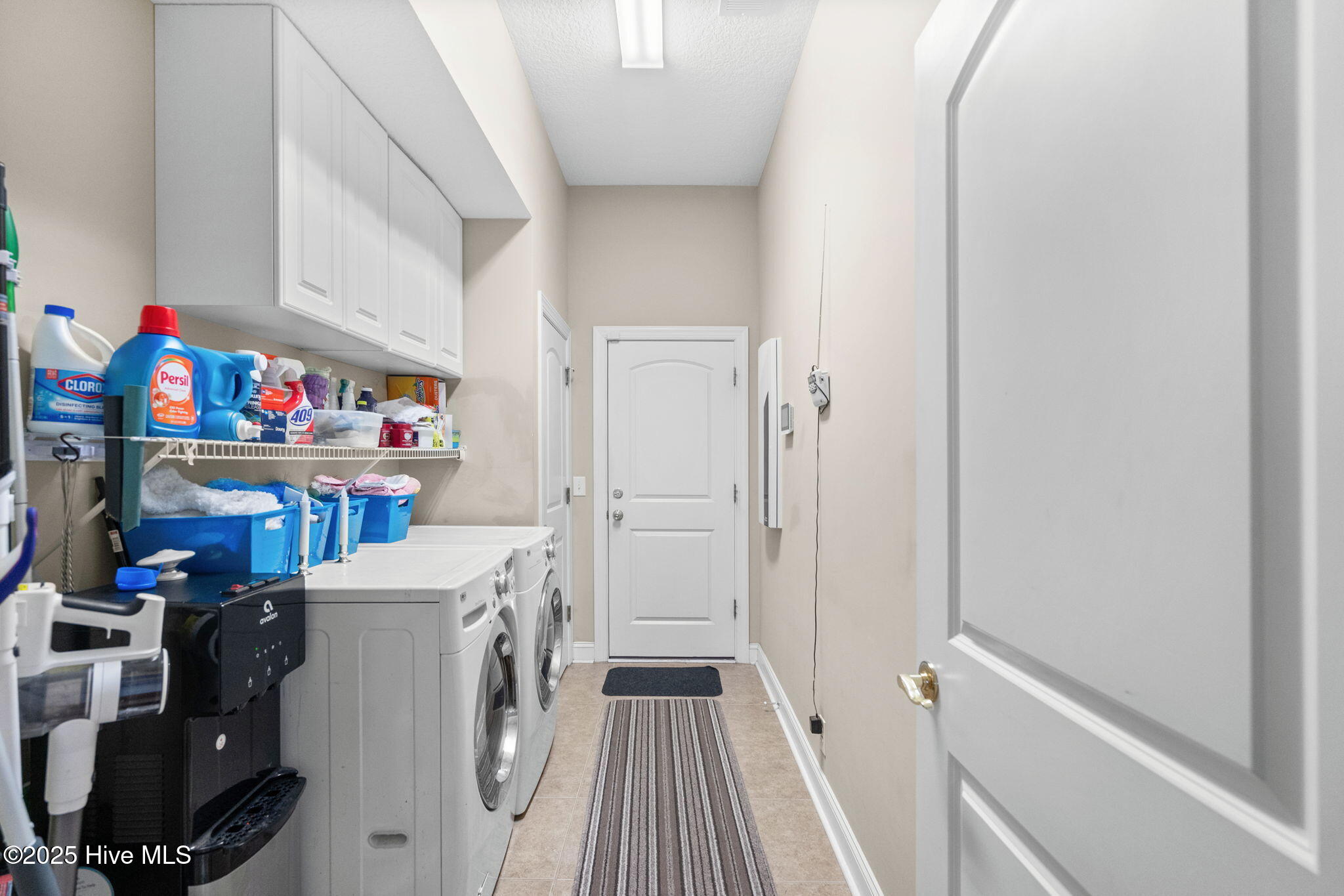 100538854 | Photo 44