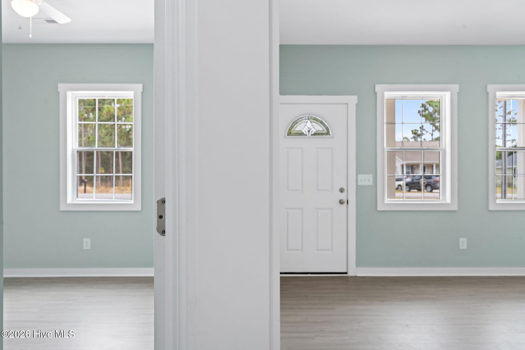 100550129 | Photo 24