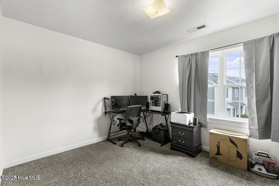 100545031 | Photo 14