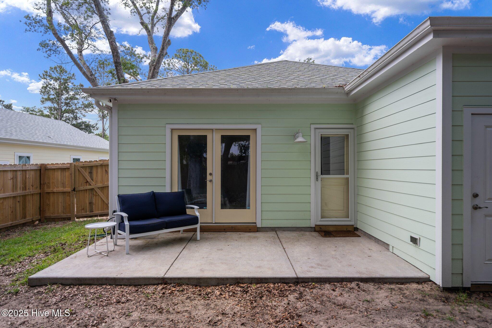 100552059 | Photo 44