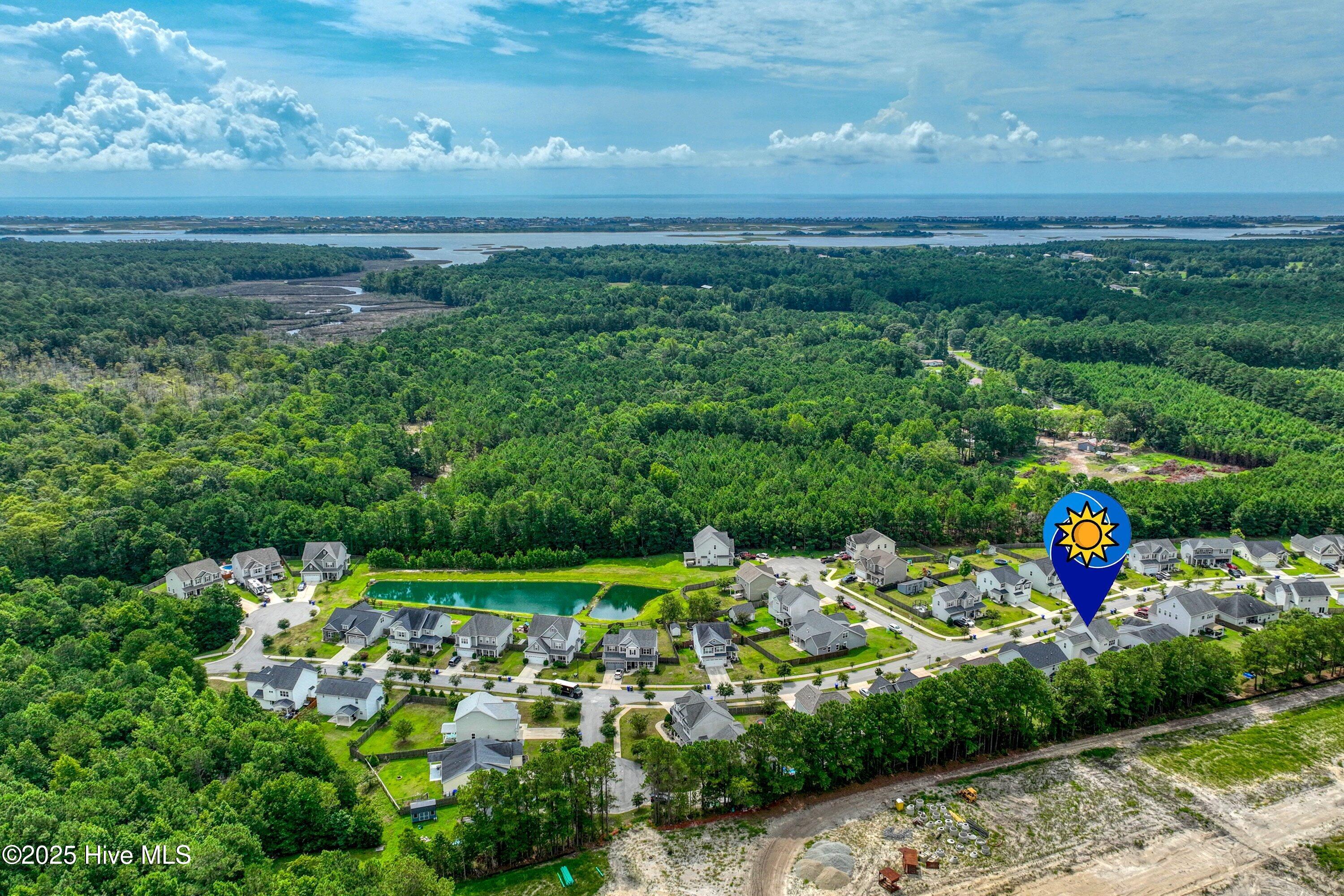 100543084 | Photo 52