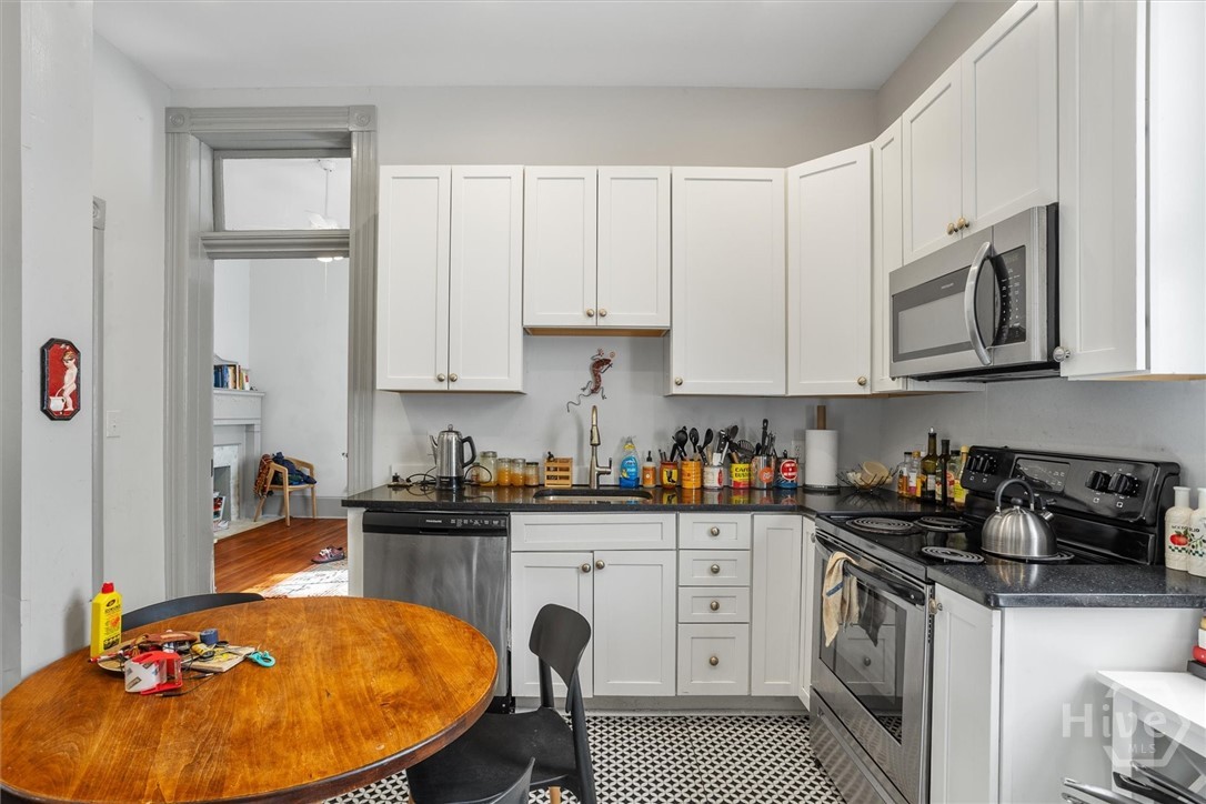 21 W 36th Street, Savannah, GA, 31401