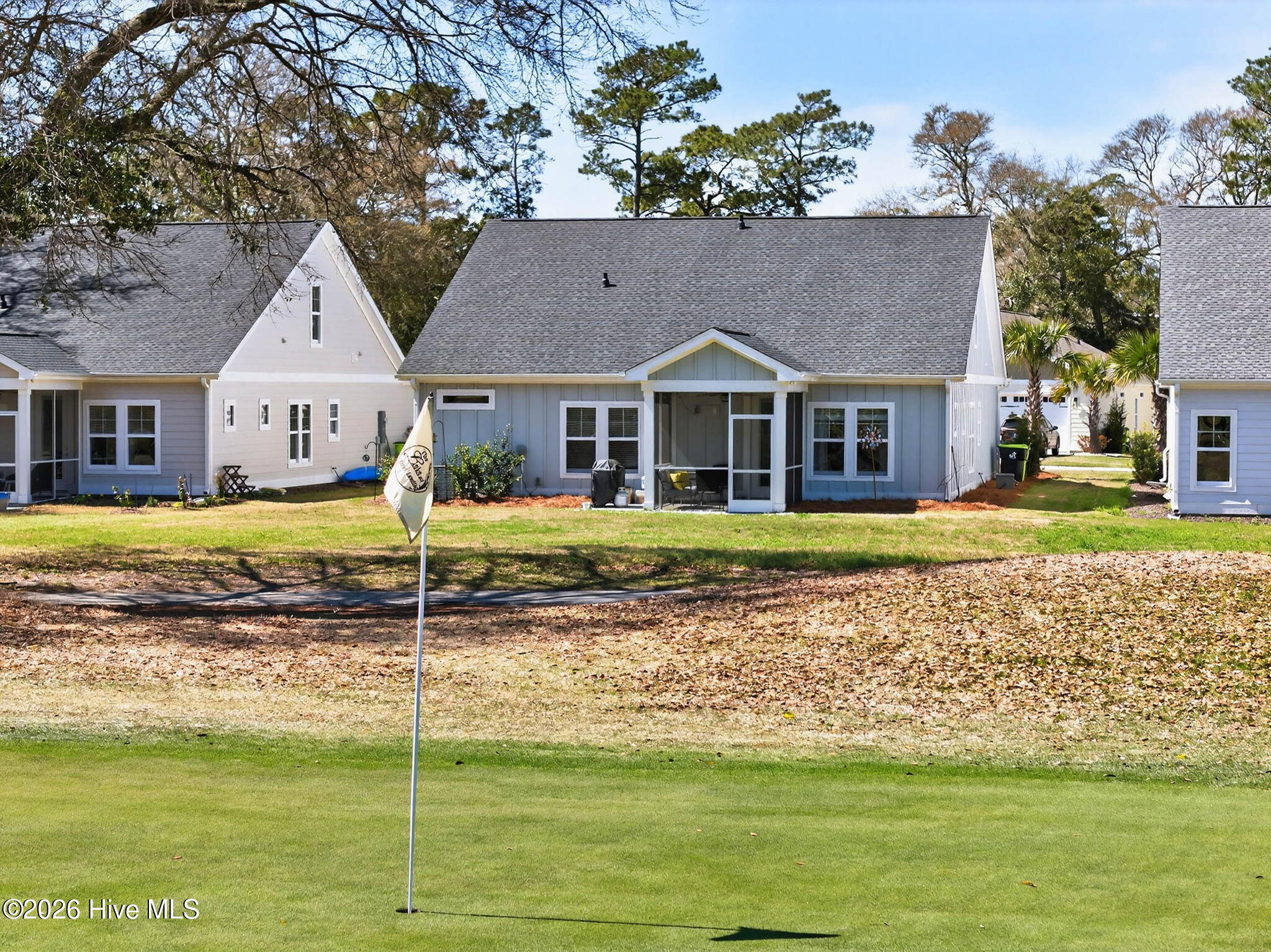 100561272 | Photo 42