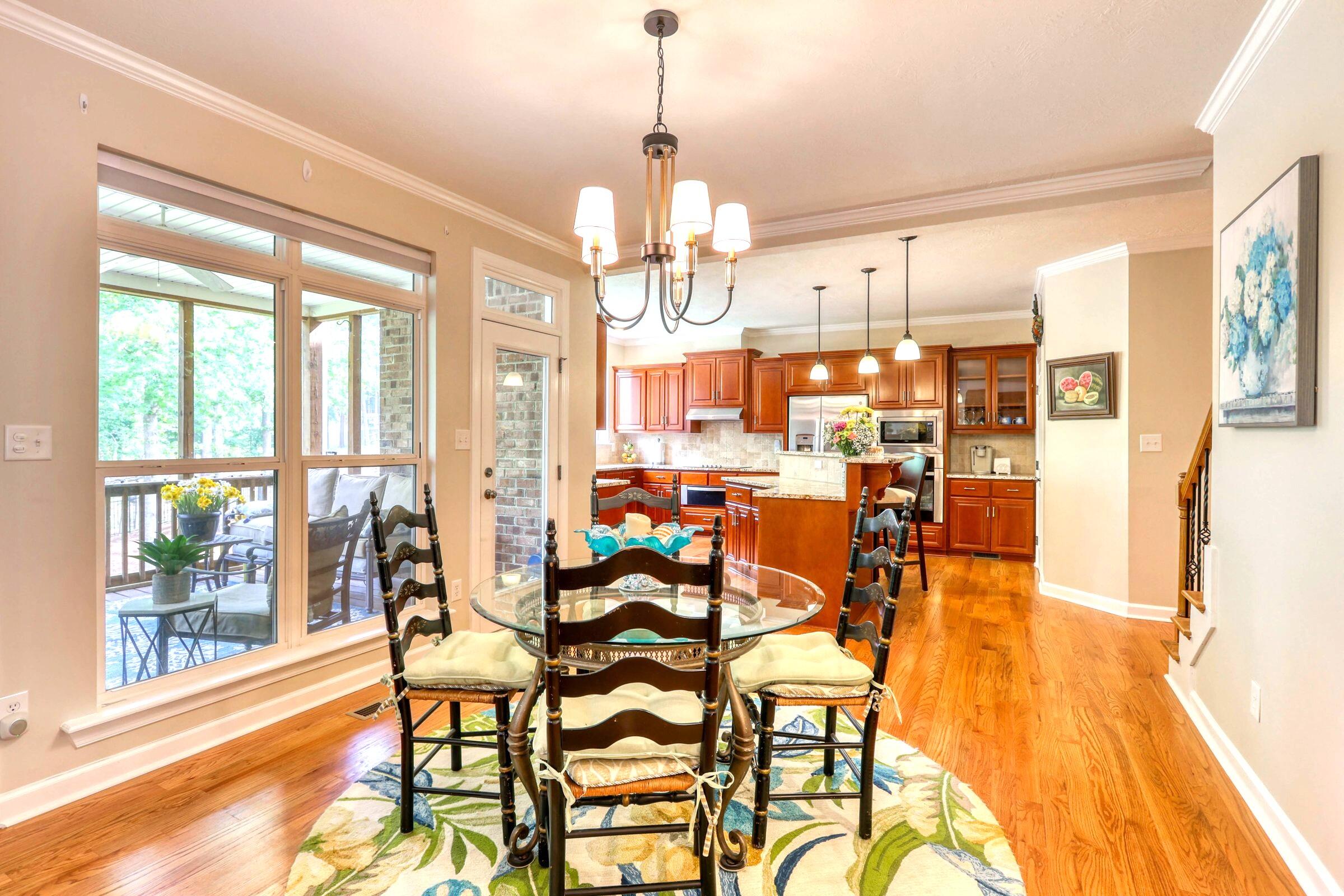 Breakfast Nook