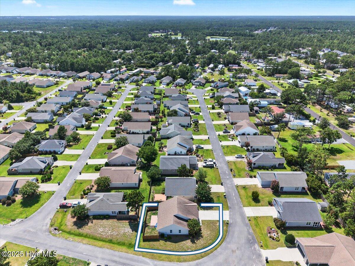 100518227 | Photo 35