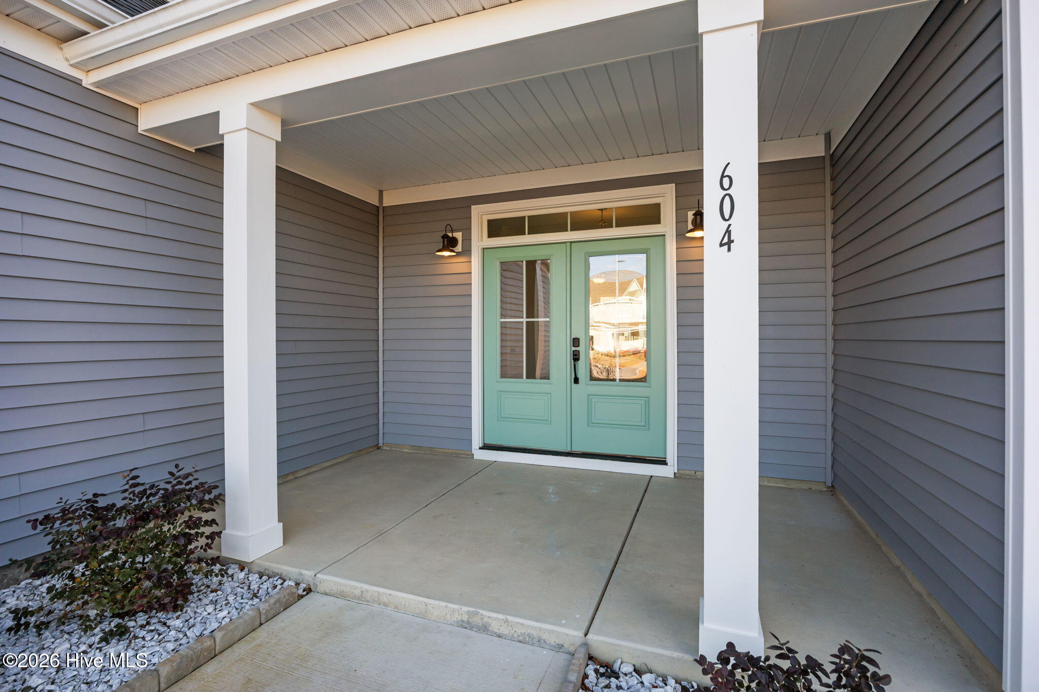 100550505 | Photo 41