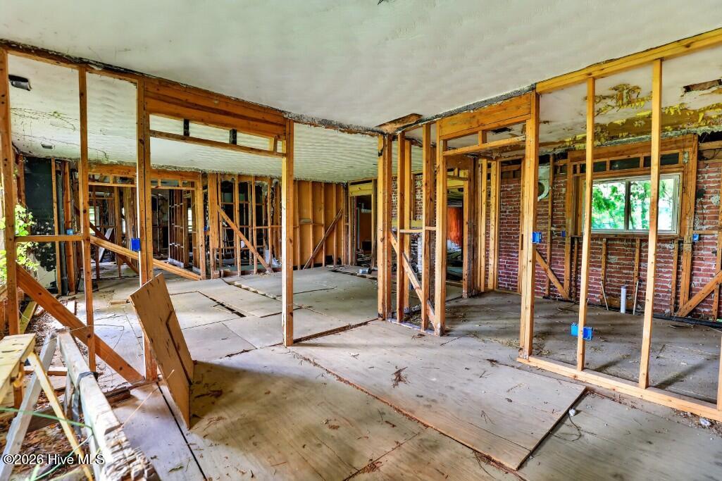 8514 Main Street,Vanceboro