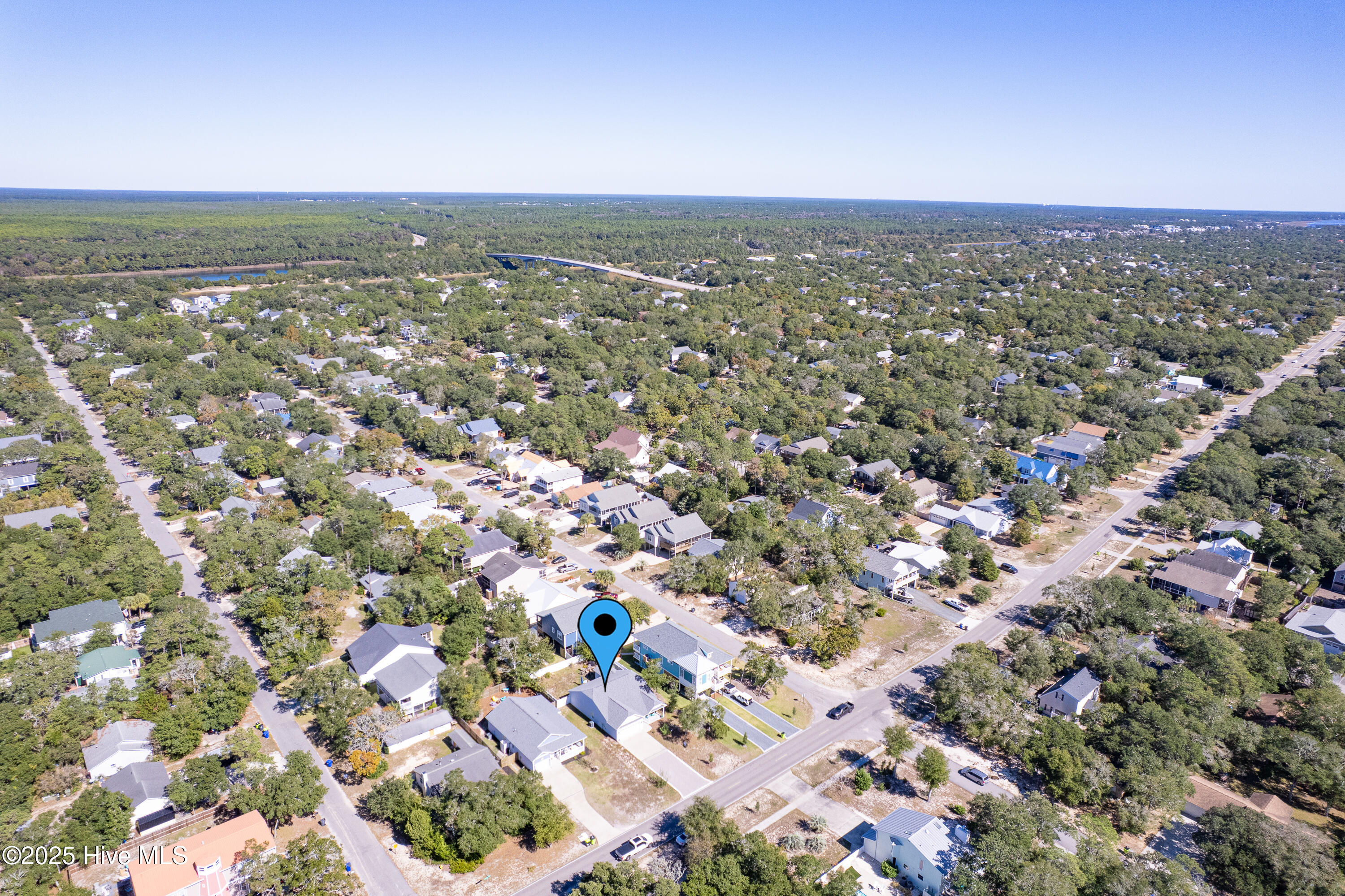 100523610 | Photo 41