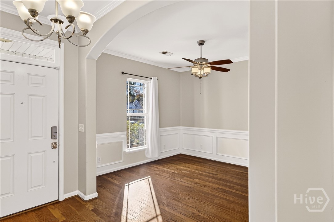 Formal Dining Room/Office
