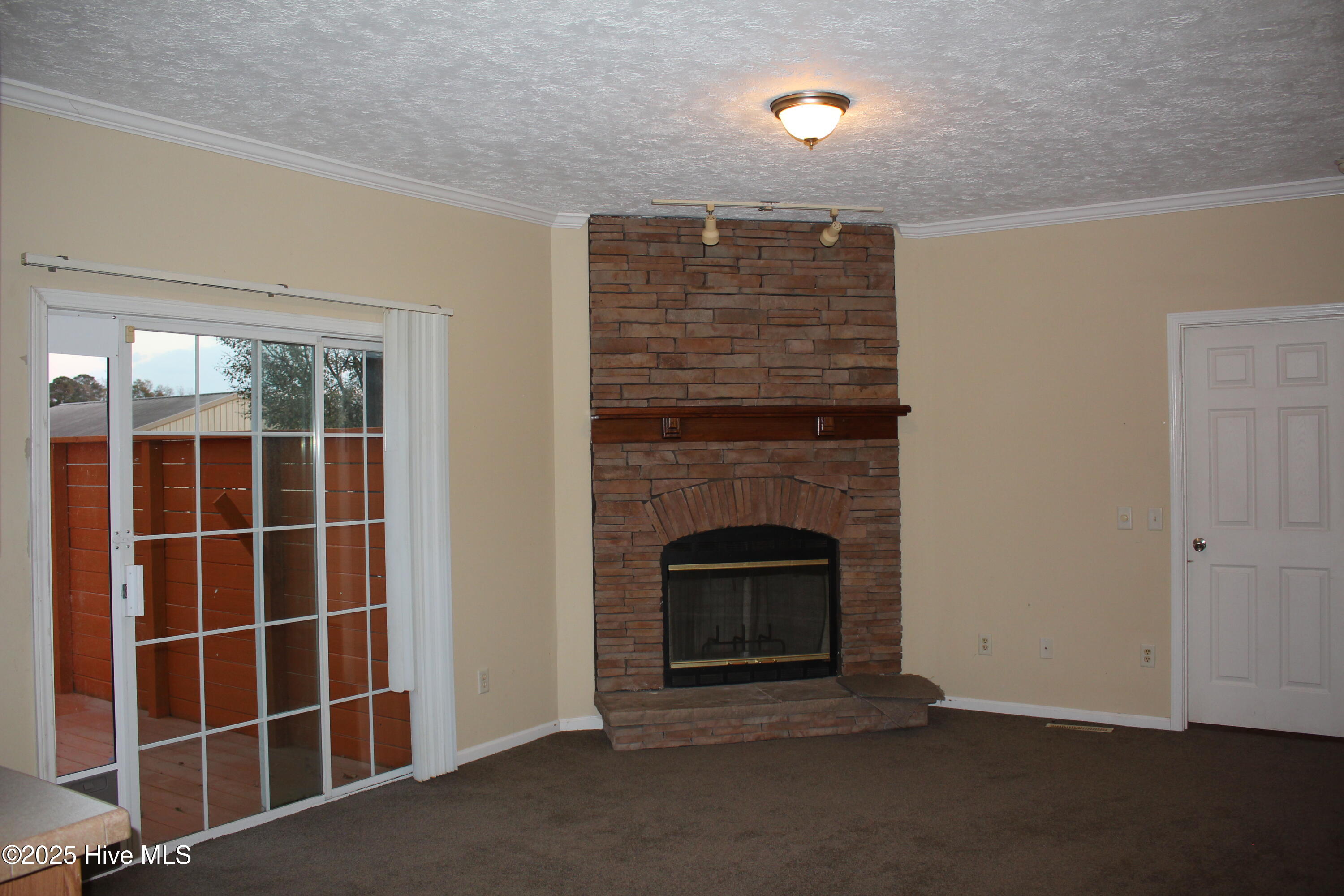 152 Meadowlark Lane,Newport