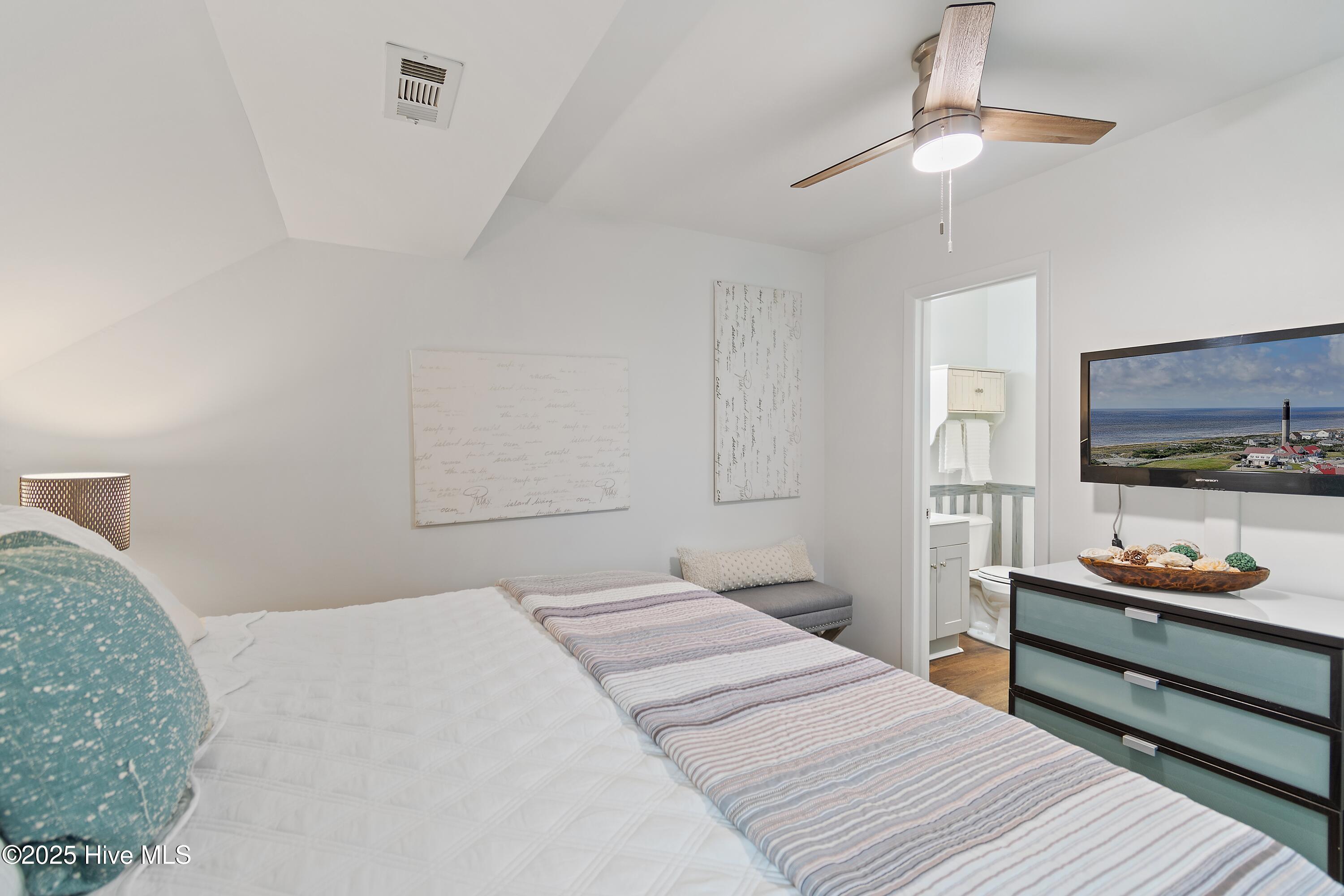 100533789 | Photo 10